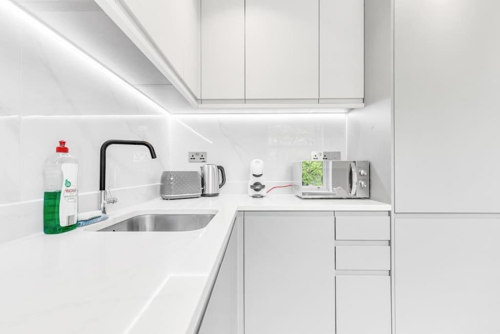 Lux St Johns Wood - Sleeps 7 *