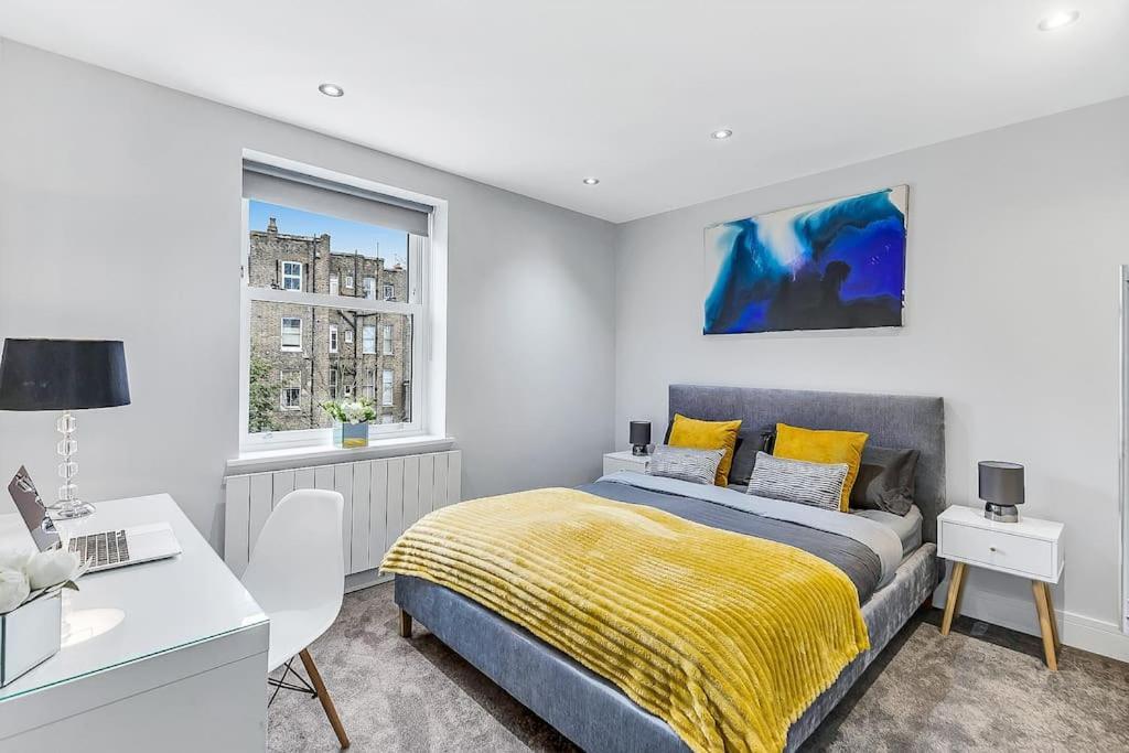 Lux St Johns Wood - Sleeps 7 * London