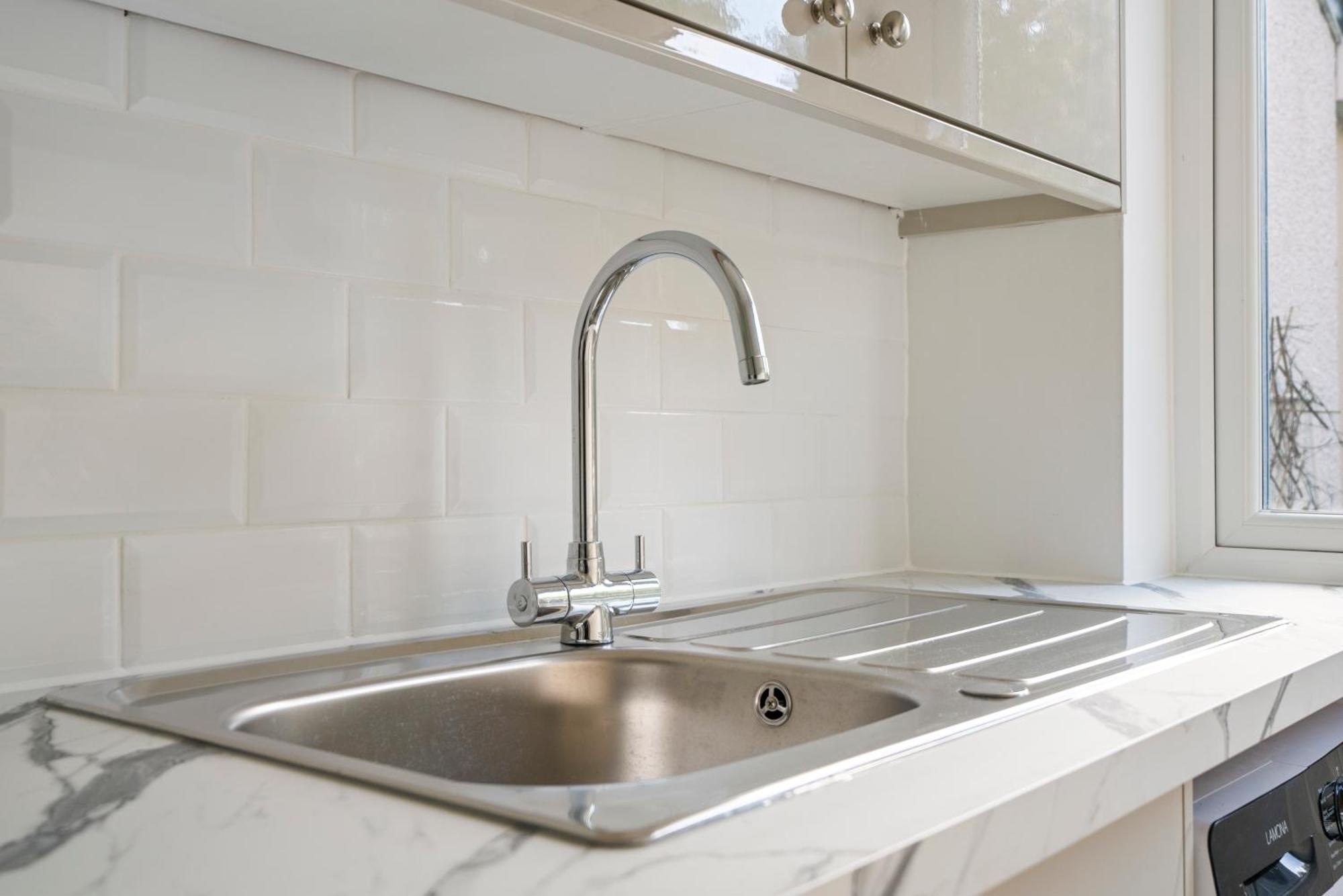 Lejlighed 2 Bed Luxury Parking And Garden - Close To Heathrow *