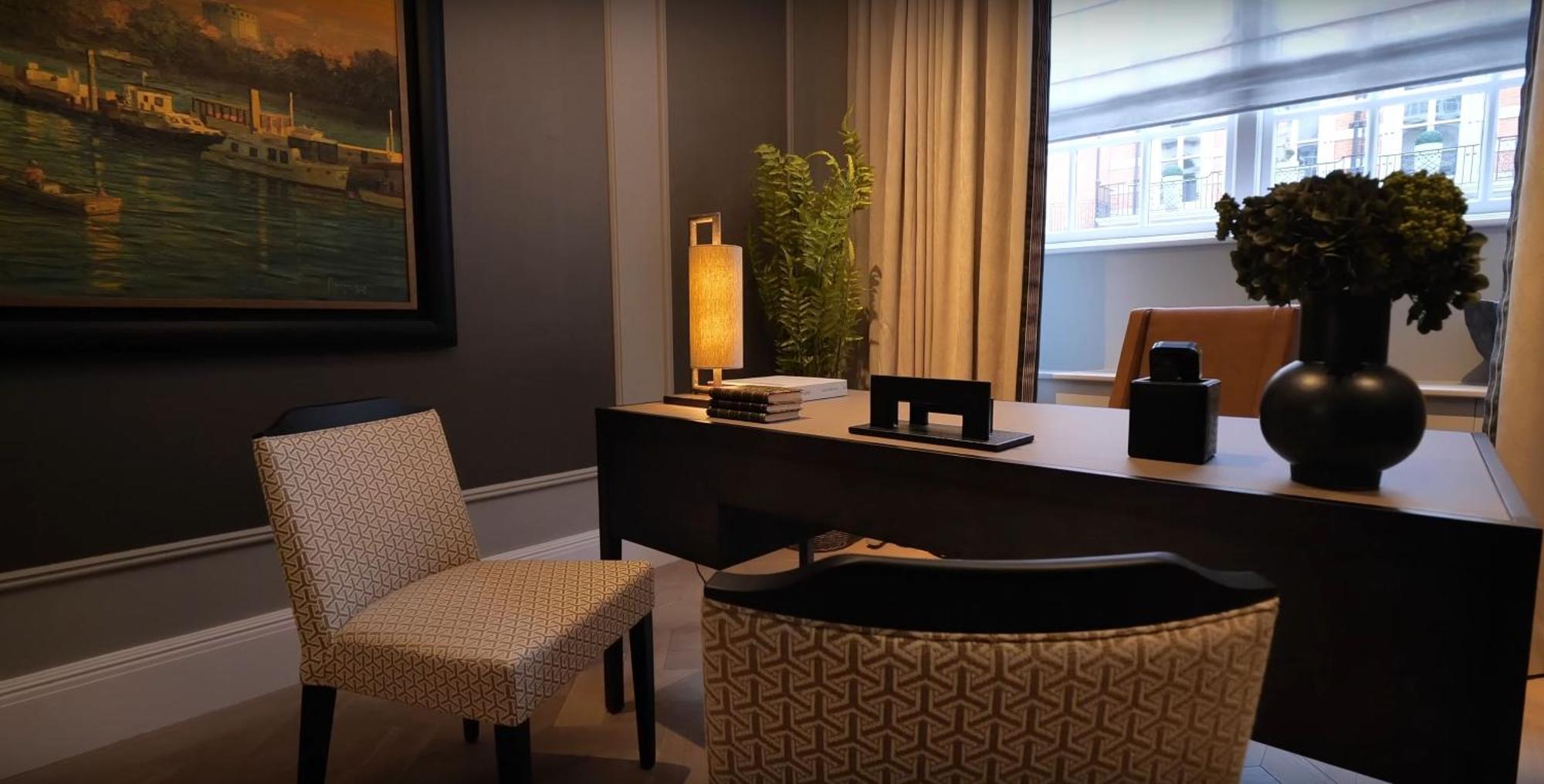 Appartement Flat W1d Central Area 3 Bedrooms Londen
