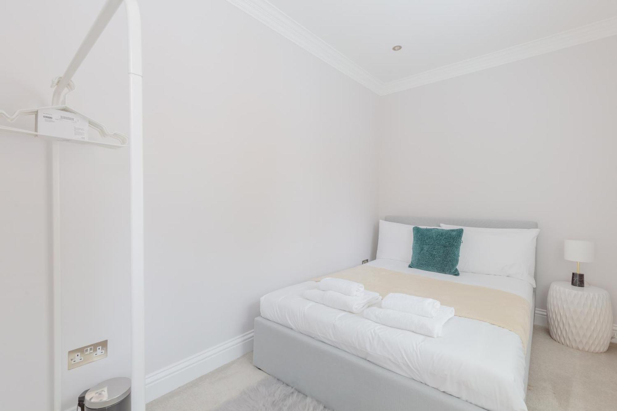 Hidden 2bd Gem Opposite Hyde Park * Londen