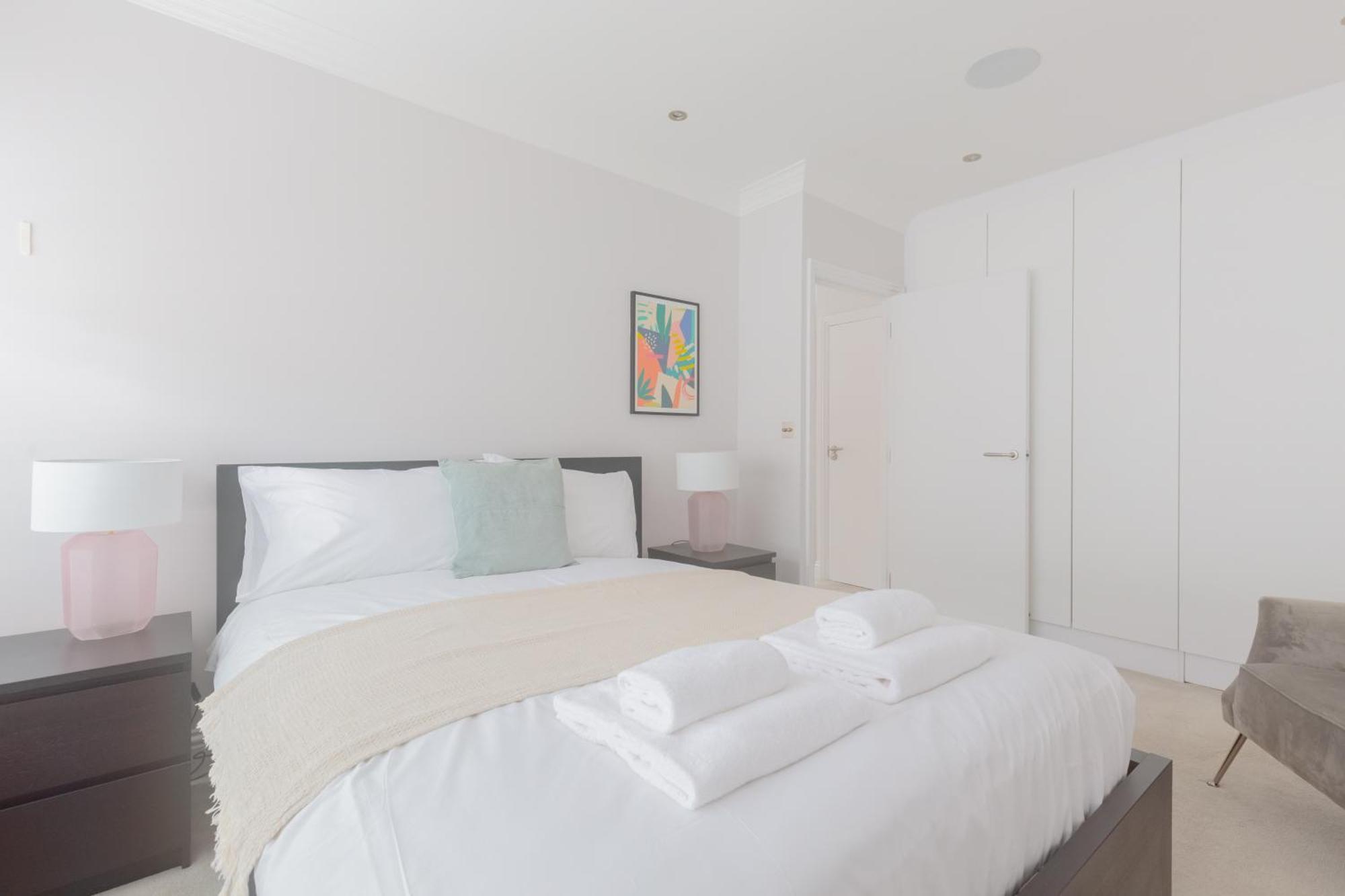Hidden 2bd Gem Opposite Hyde Park * Londen