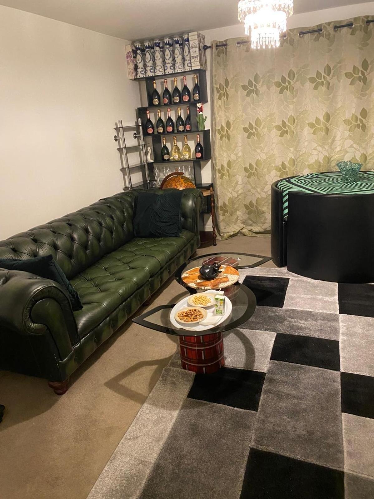 The Right Place. A Fabulous/cozy Double