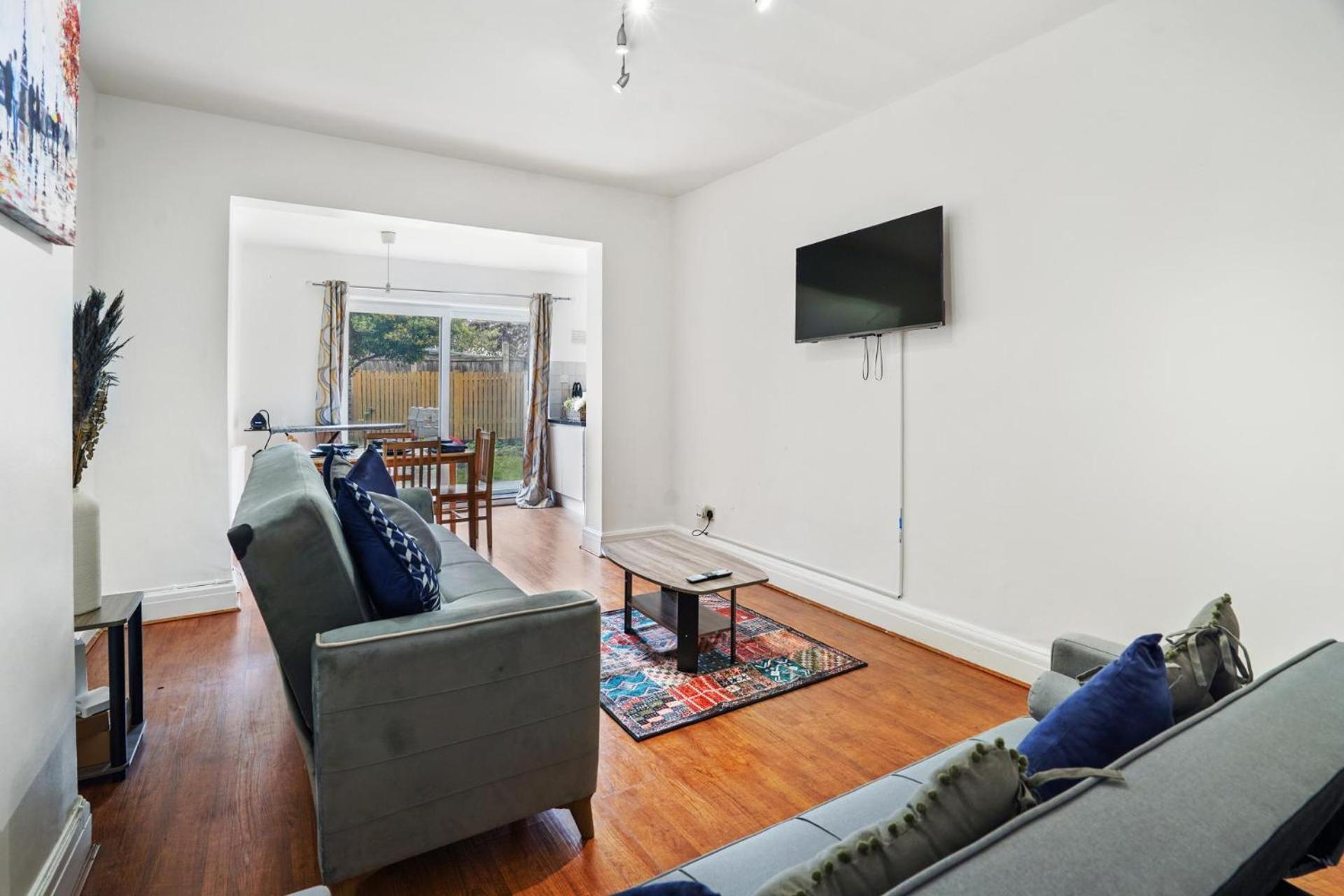 Apartment Charming Durban Road London