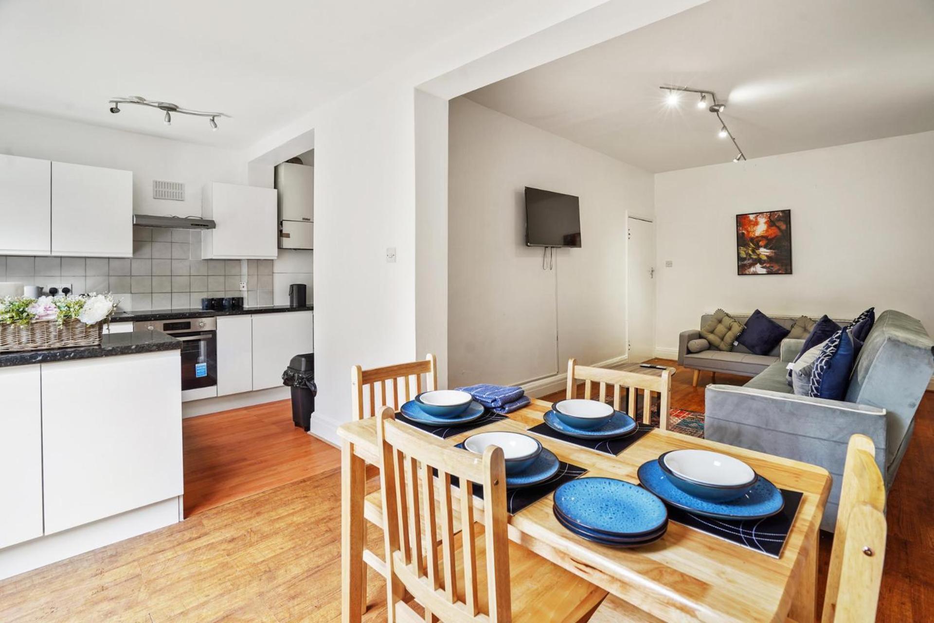 Charming Durban Road Apartment