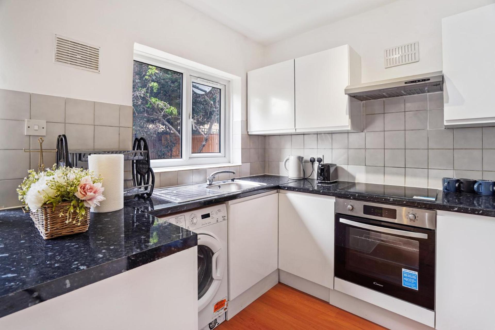 Charming Durban Road Apartment *