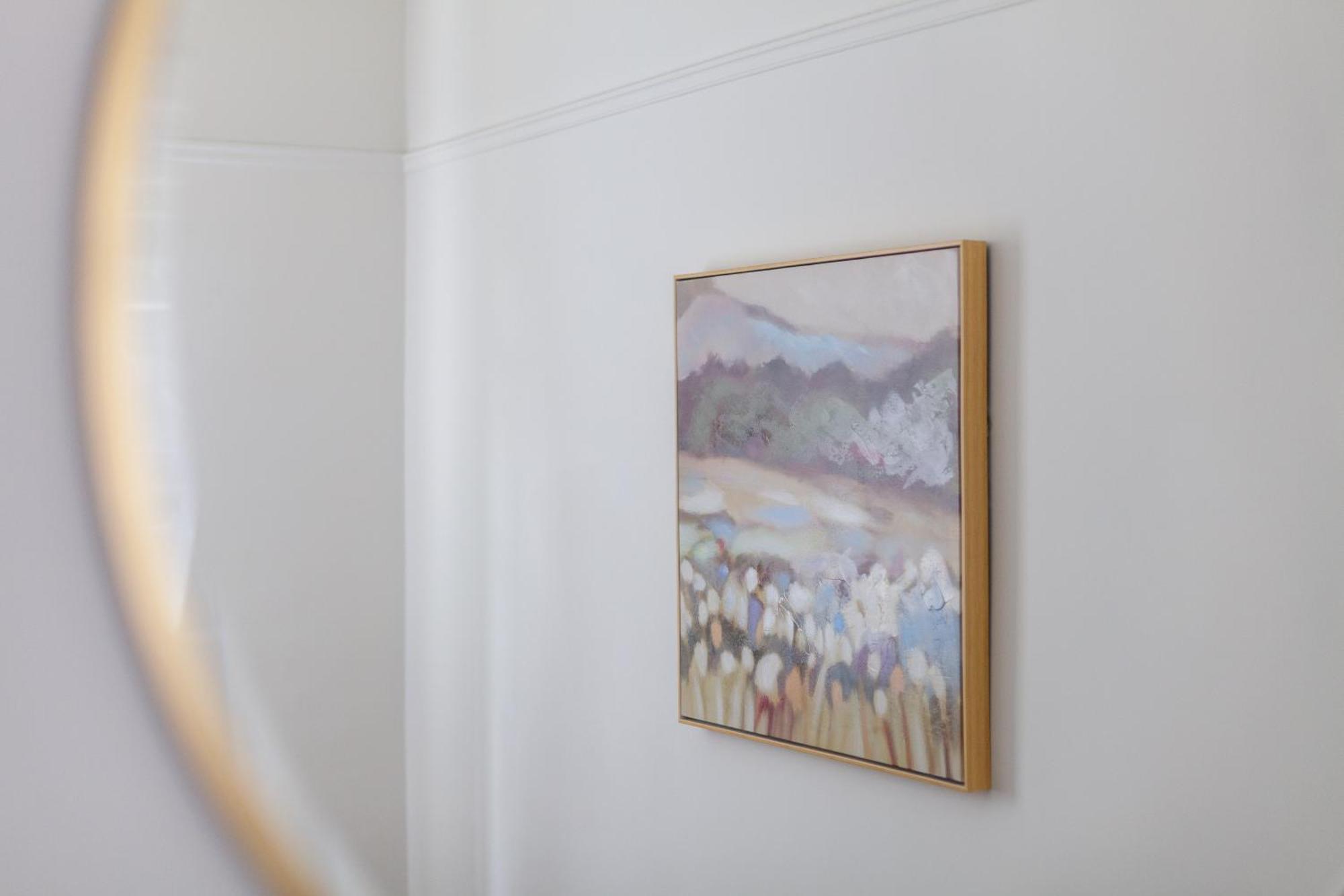 Comfortable Welcoming 3br House Wbalcony, South Londen