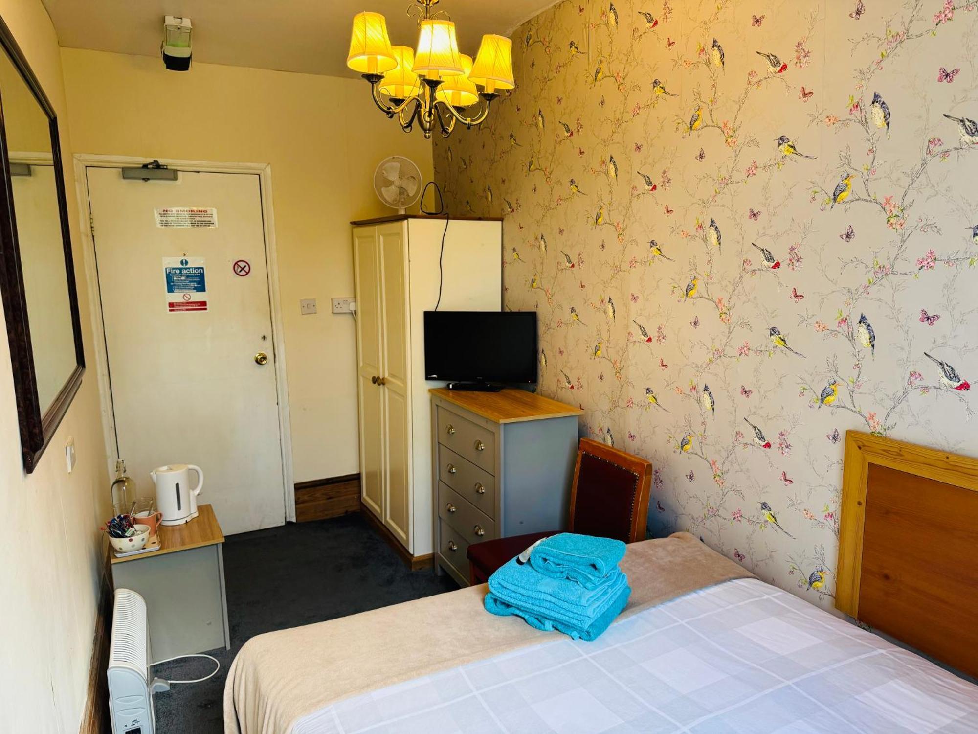 Hotel Station 3*