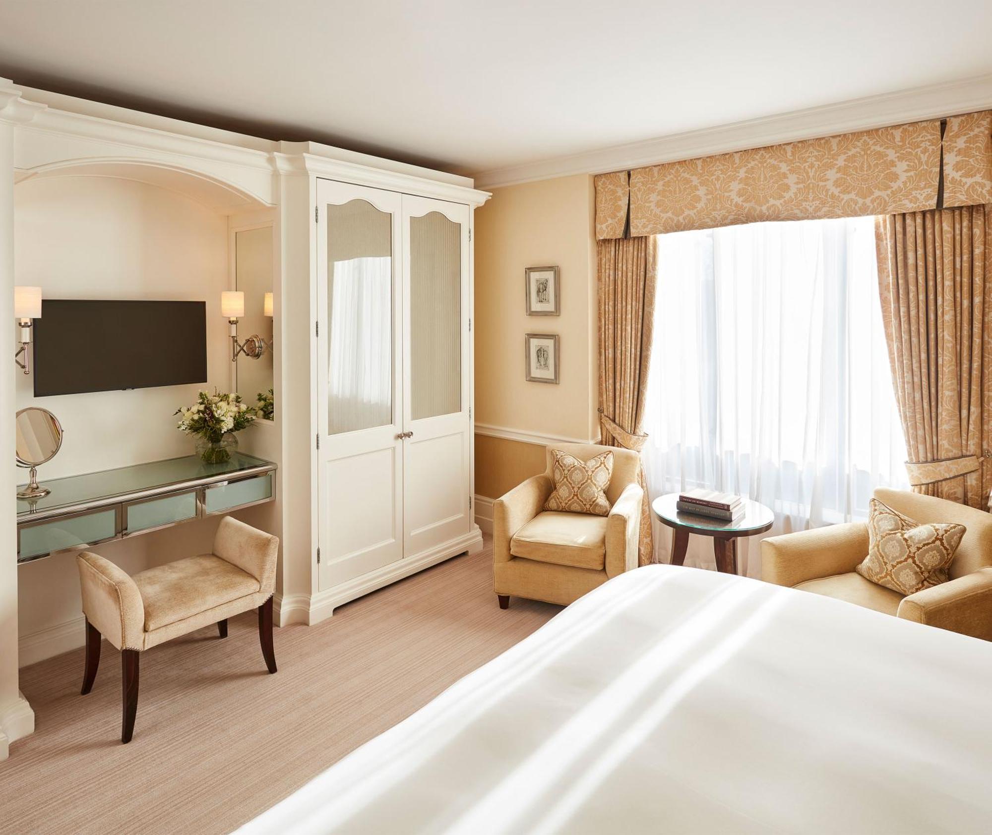 The Connaught, Maybourne Collection Hotell
