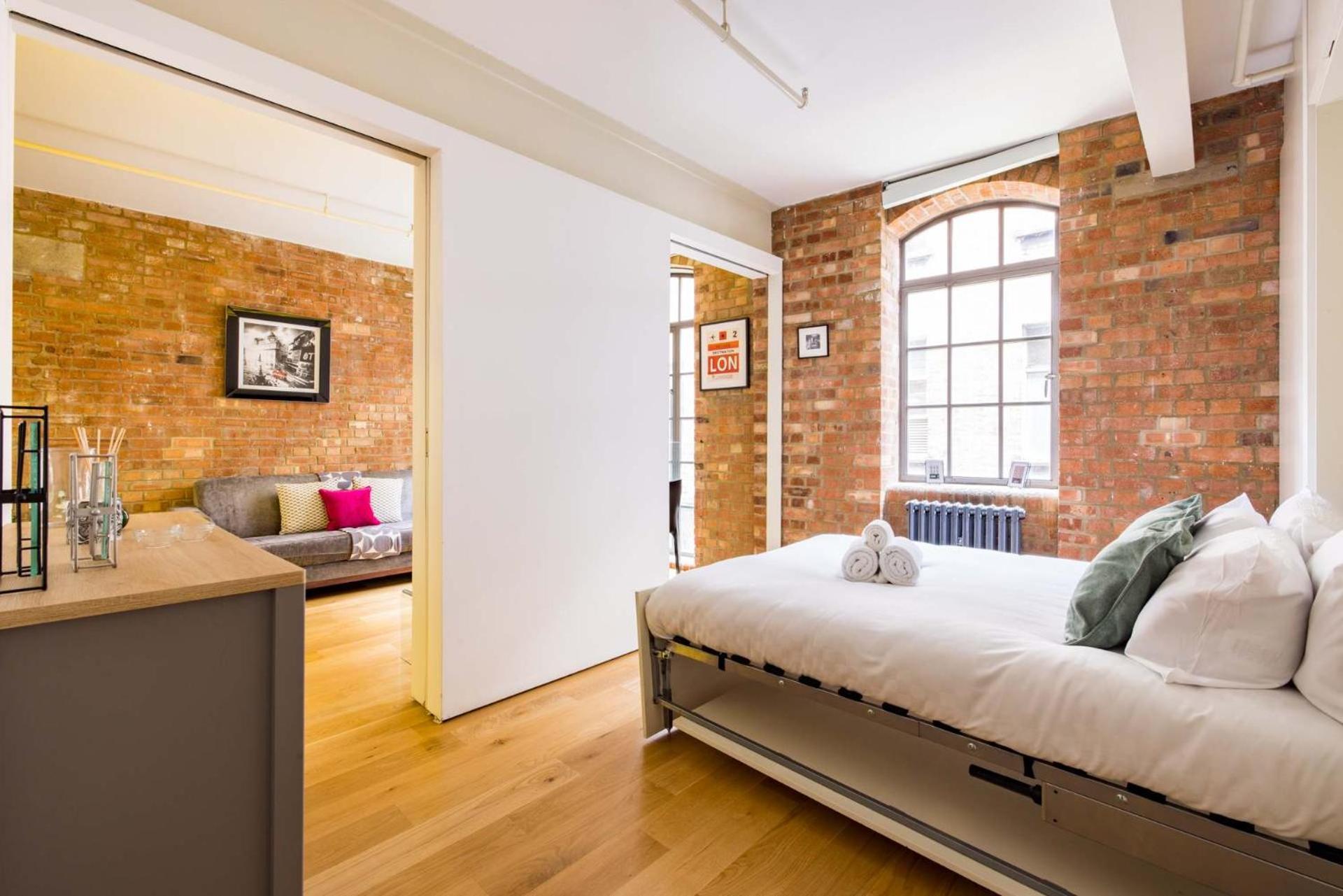 Soho Loft With A C & Concierge Leilighet London