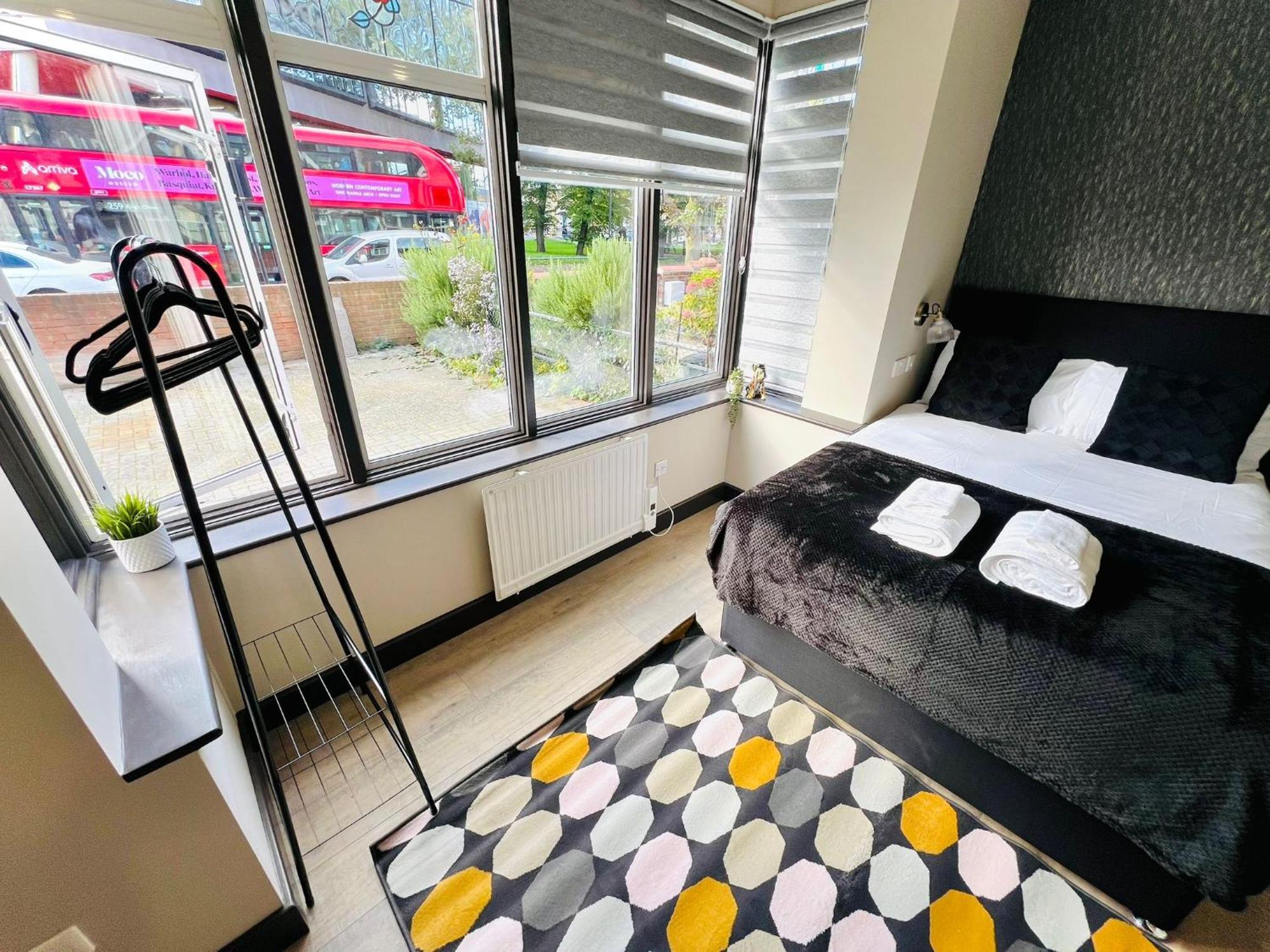 Caledonian Close To Camden & Kings Cross * Londen