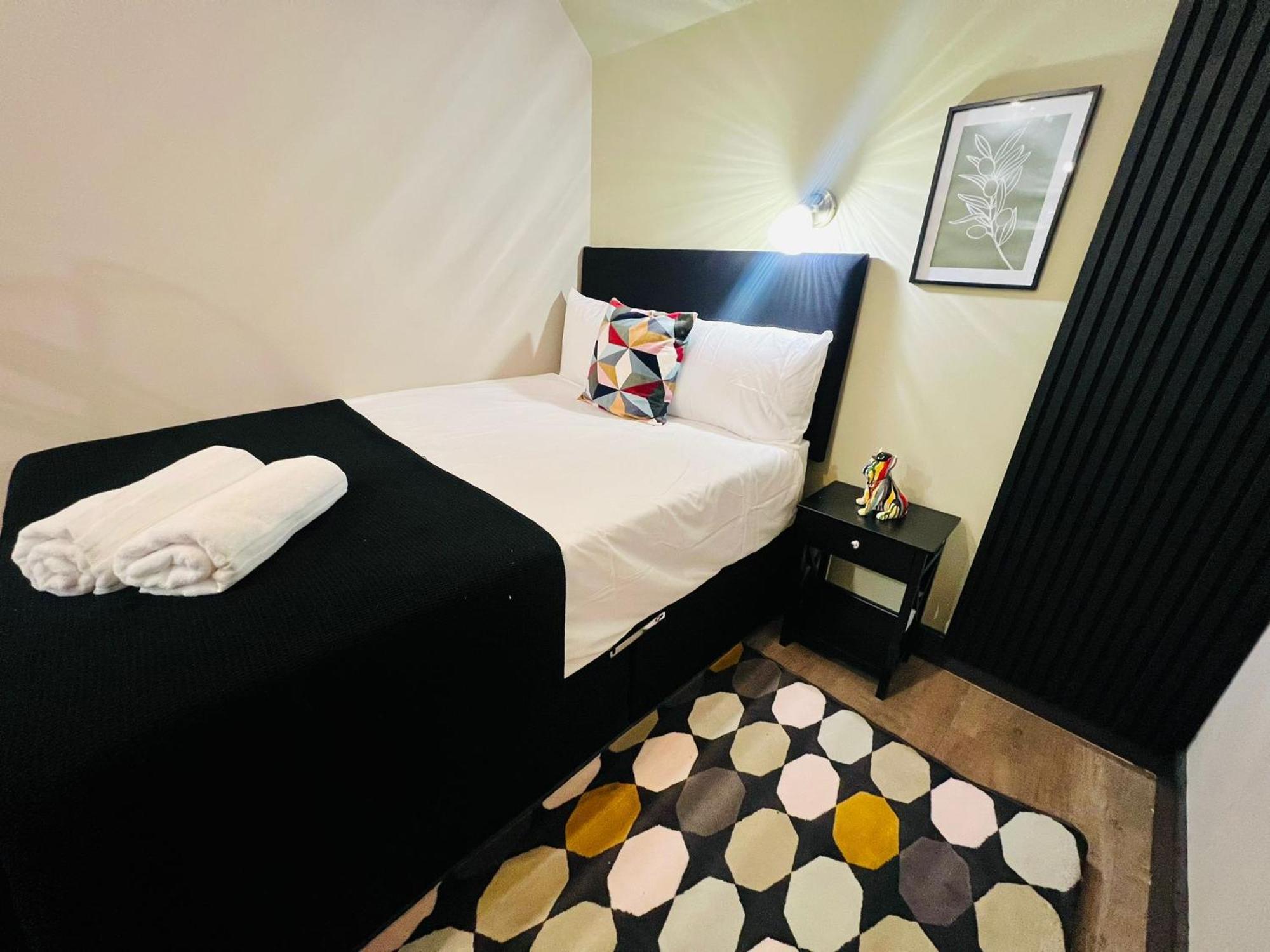 Caledonian Close To Camden & Kings Cross Gasthuis Londen