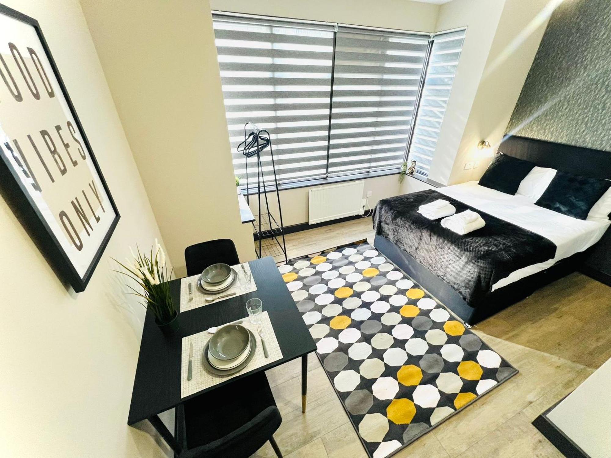 Caledonian Close To Camden & Kings Cross *
