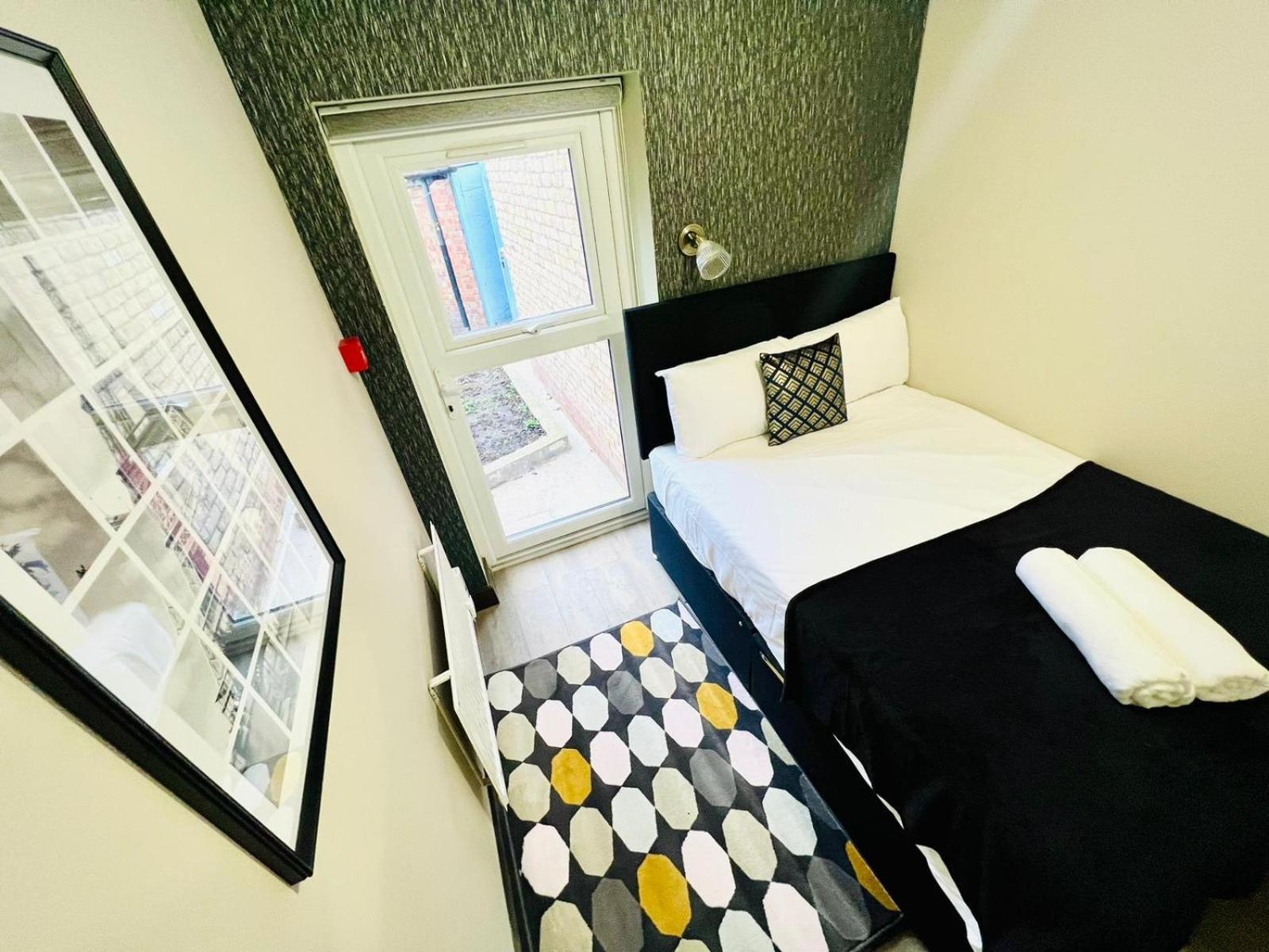 Caledonian Close To Camden & Kings Cross * Londen
