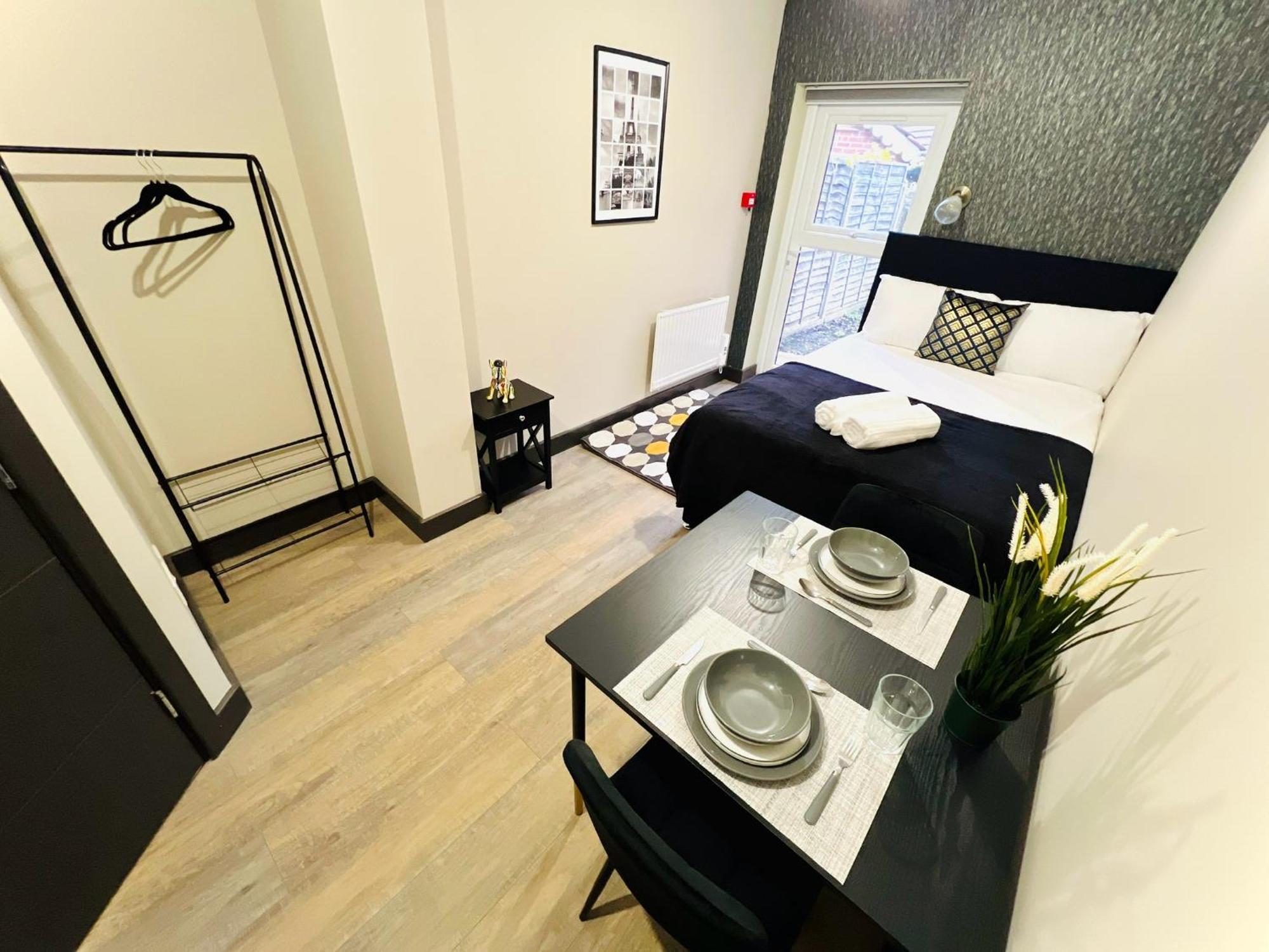 Caledonian Close To Camden & Kings Cross * Londen