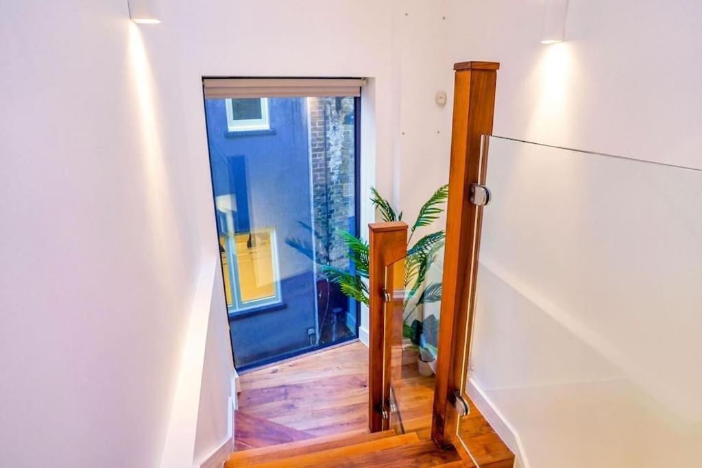 Hyde Park Luxury 2 Bed 2 Bath House * Londres