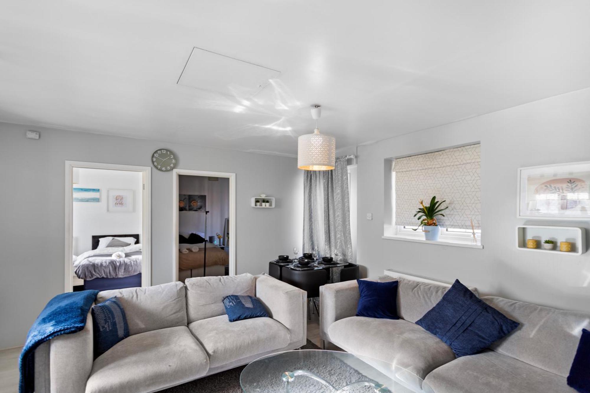 Cozy 3-bed House Near Lcy & Excel Ideal For Groups & Families Vakantiehuis Londen