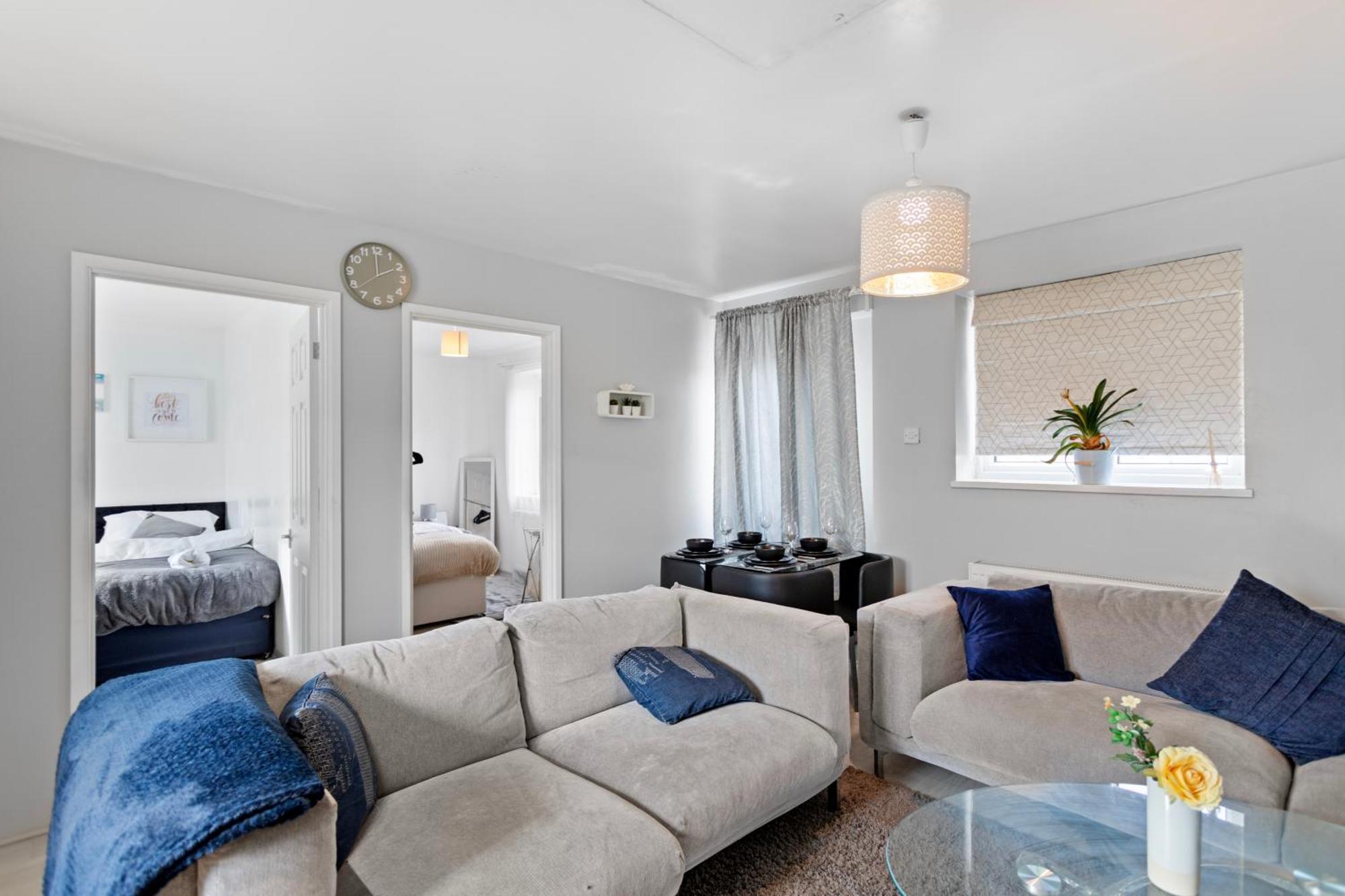 Cozy 3-bed House Near Lcy & Excel Ideal For Groups & Families * Londen