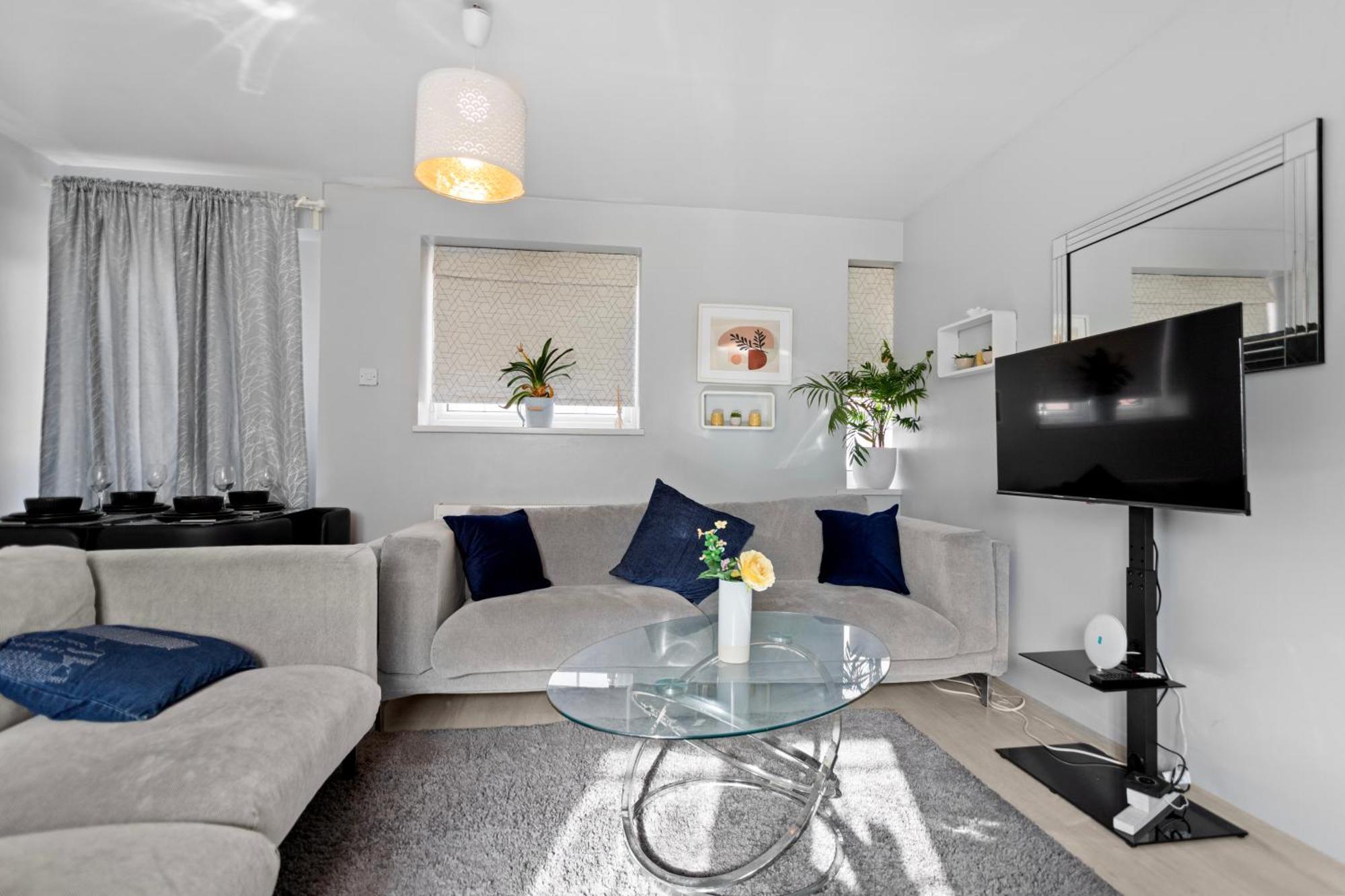 Vakantiehuis Cozy 3-bed House Near Lcy & Excel Ideal For Groups & Families *