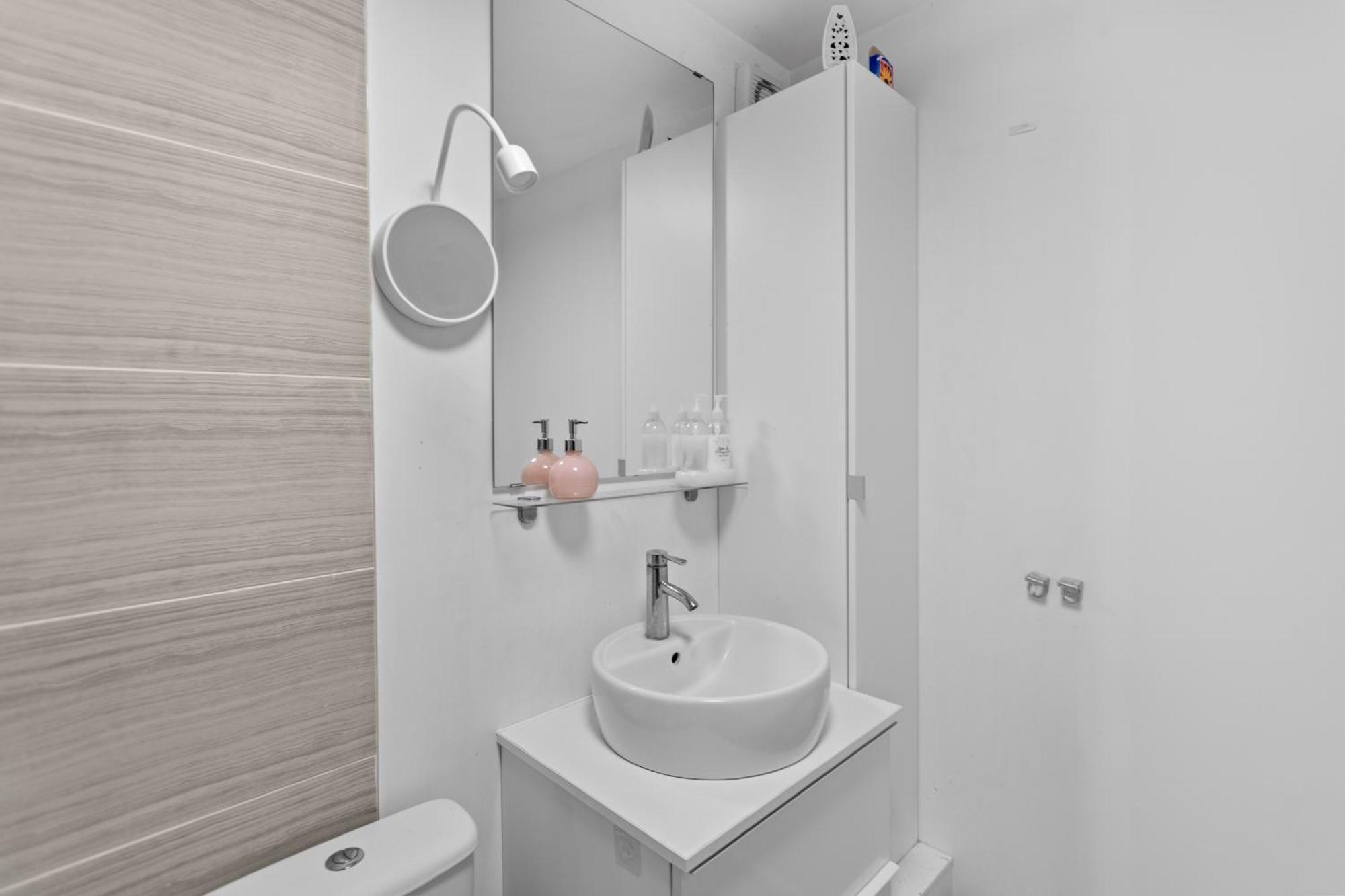 Cozy 3-bed House Near Lcy & Excel Ideal For Groups & Families Londen