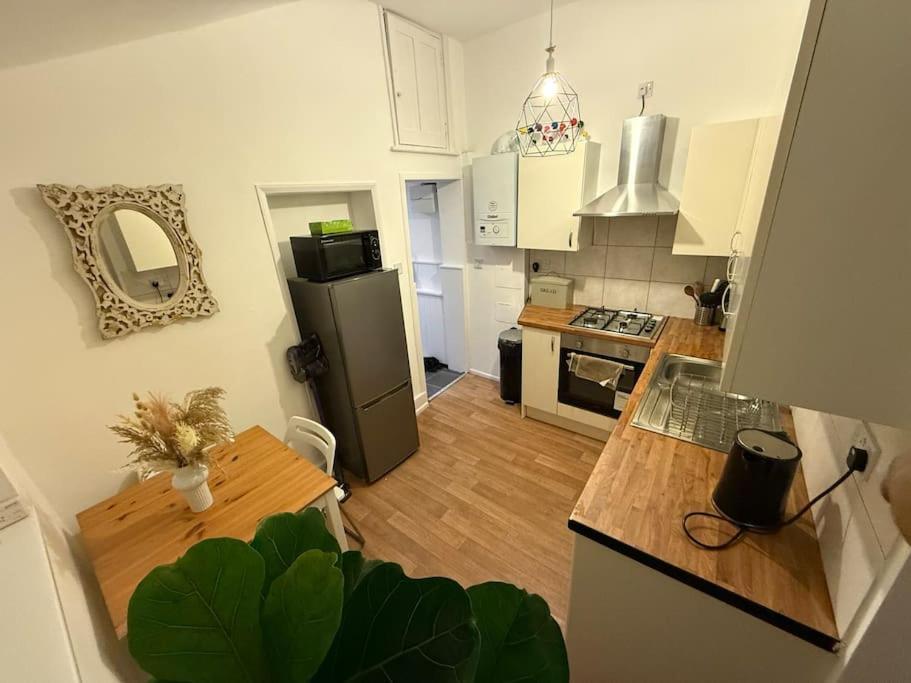 Cozy 1-bedroom Flat Londen