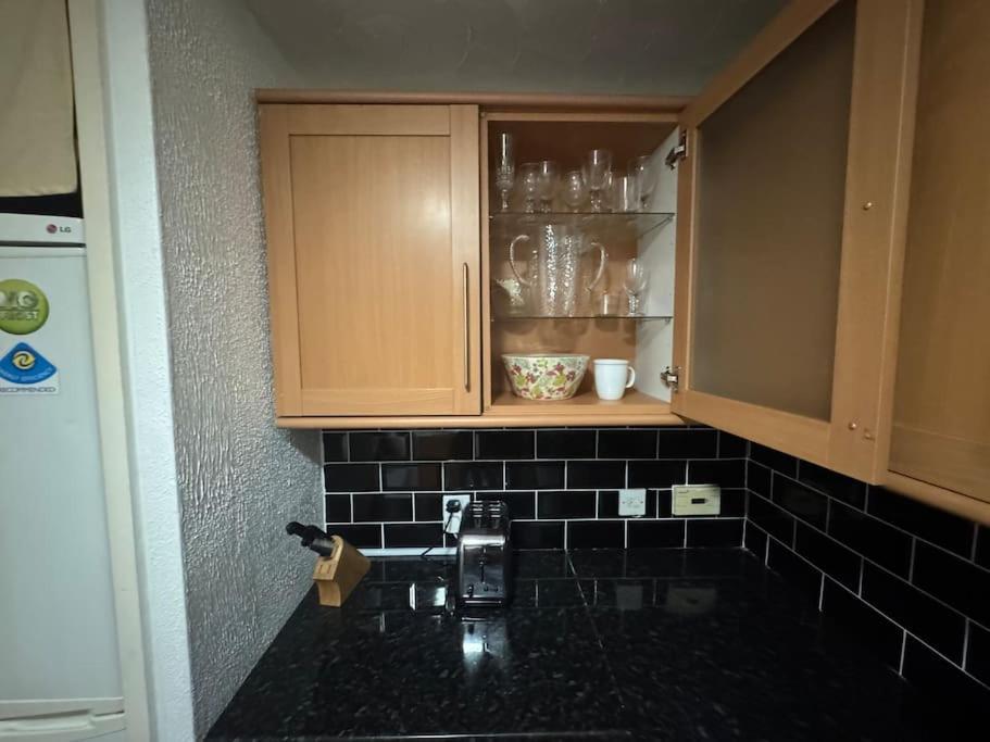Lägenhet Tks Modern 1bed Flat, *