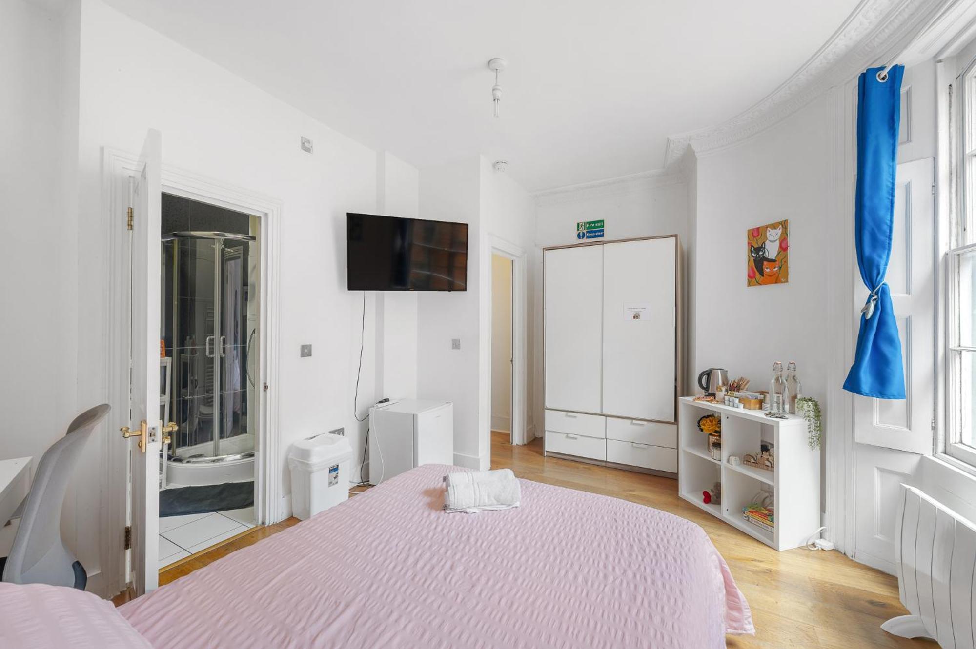 Flat Offers Superb Transport Connections Appartement Londen