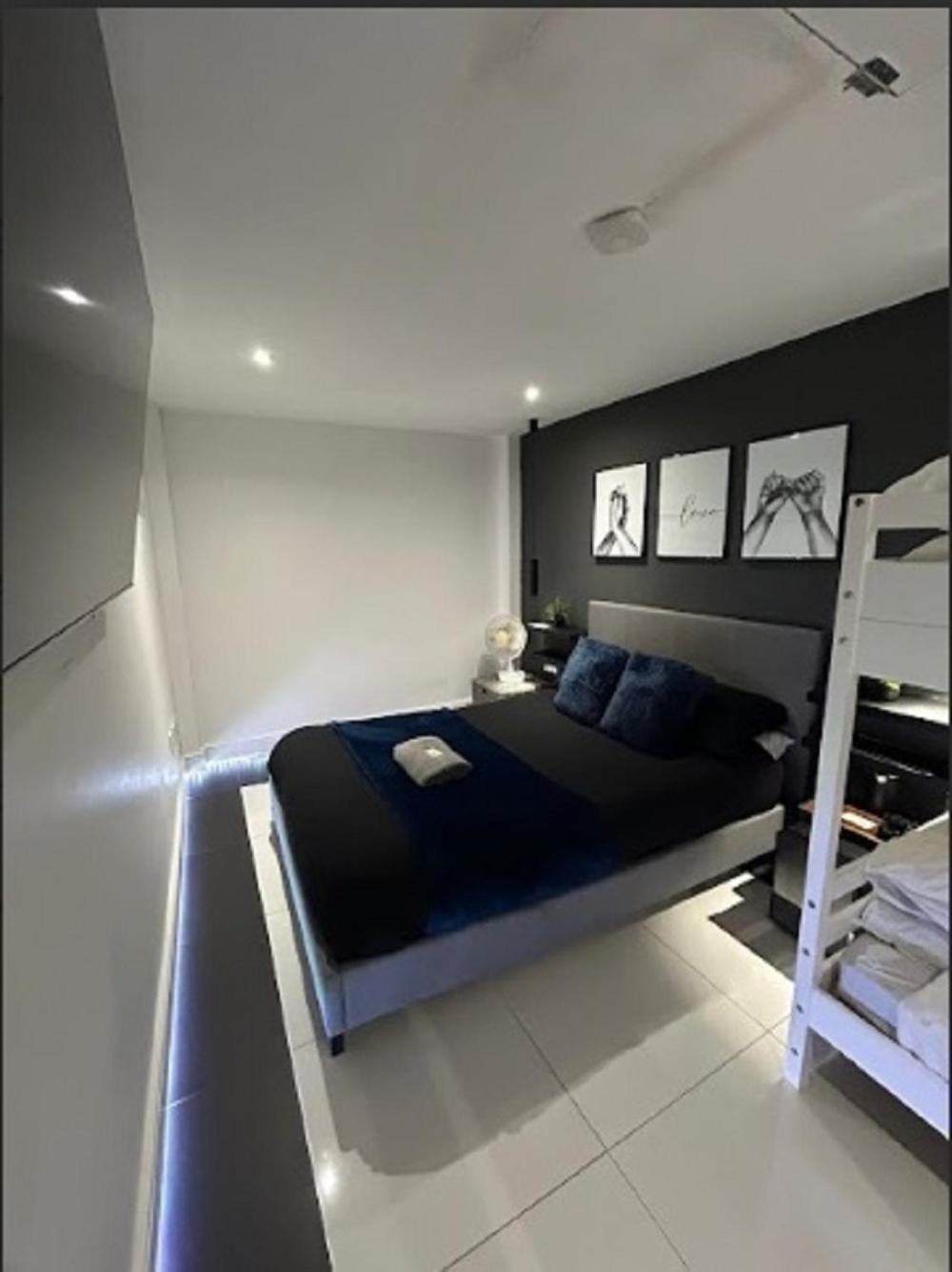 Spacious Guest House, Wandsworth, Balham * London