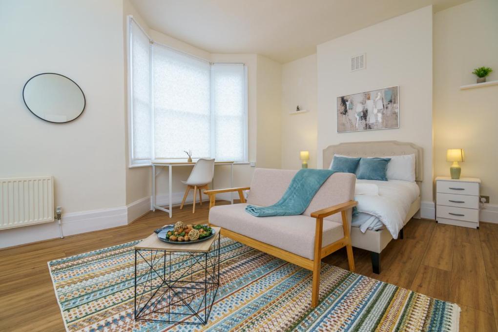 Verv Finchley Hub Guest house London