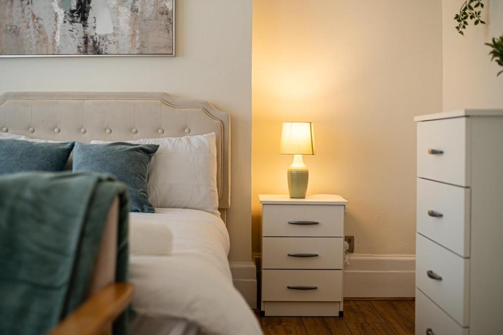 Verv Finchley Hub Guest house