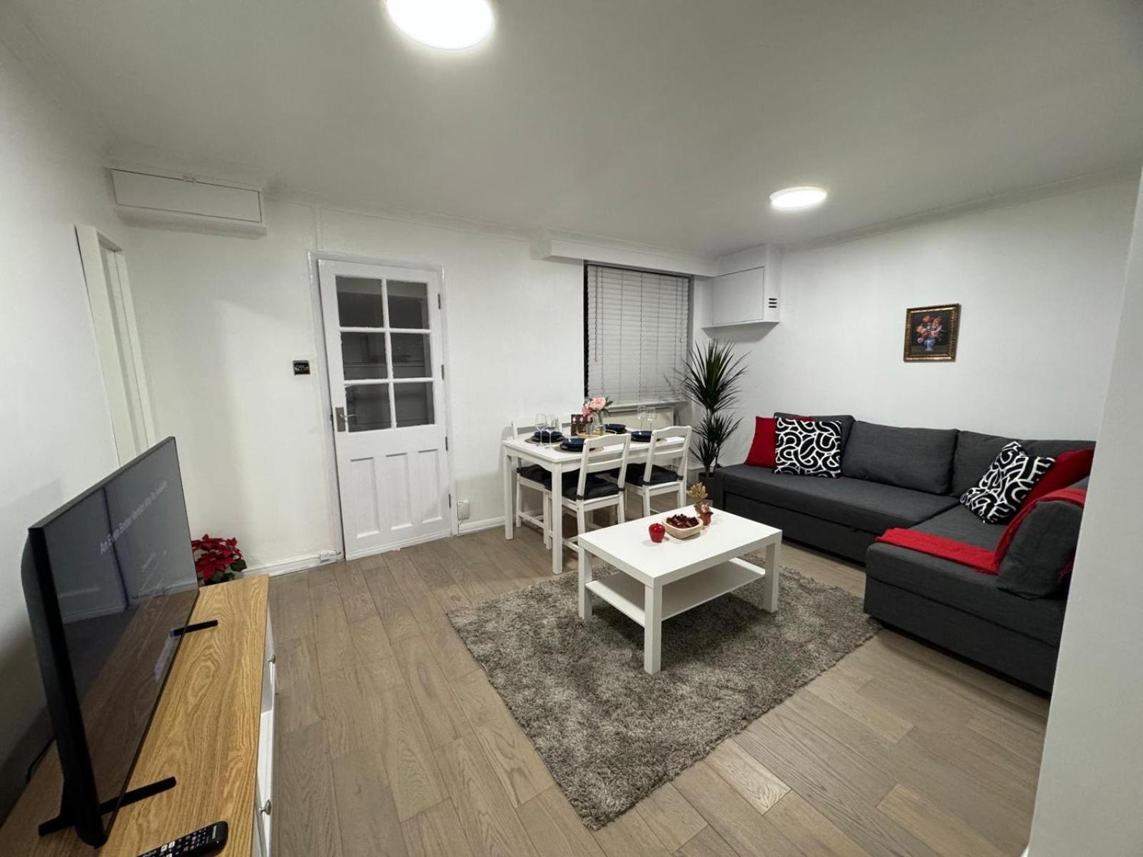 Stylish Entire With Private Garden In Camden, * London