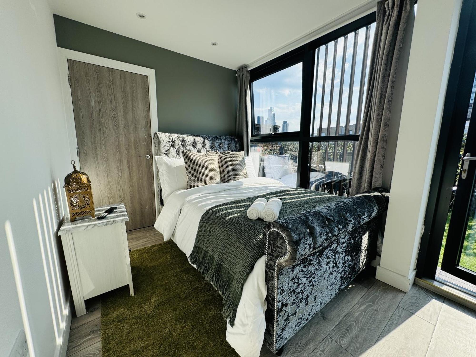 Ft10 Brick Lane * London