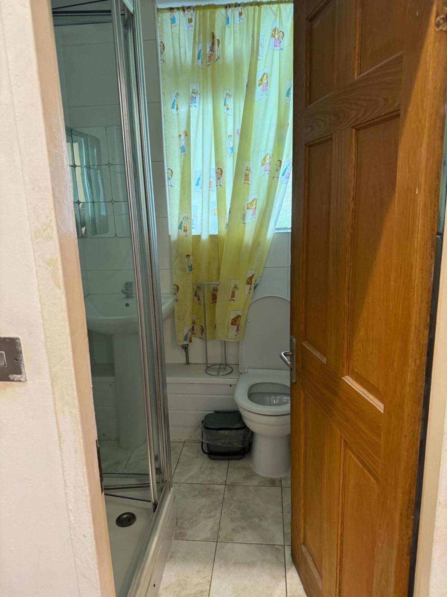 Lägenhet Excellent - 3 Bedrooms London