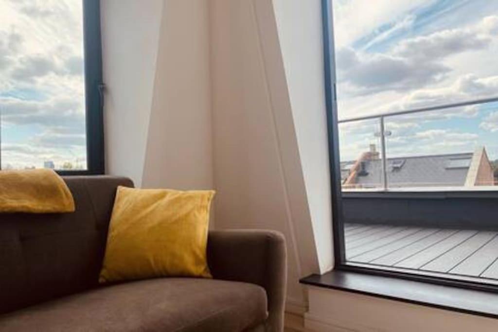 New 1 Bed Flat With Terrace Appartement Londen