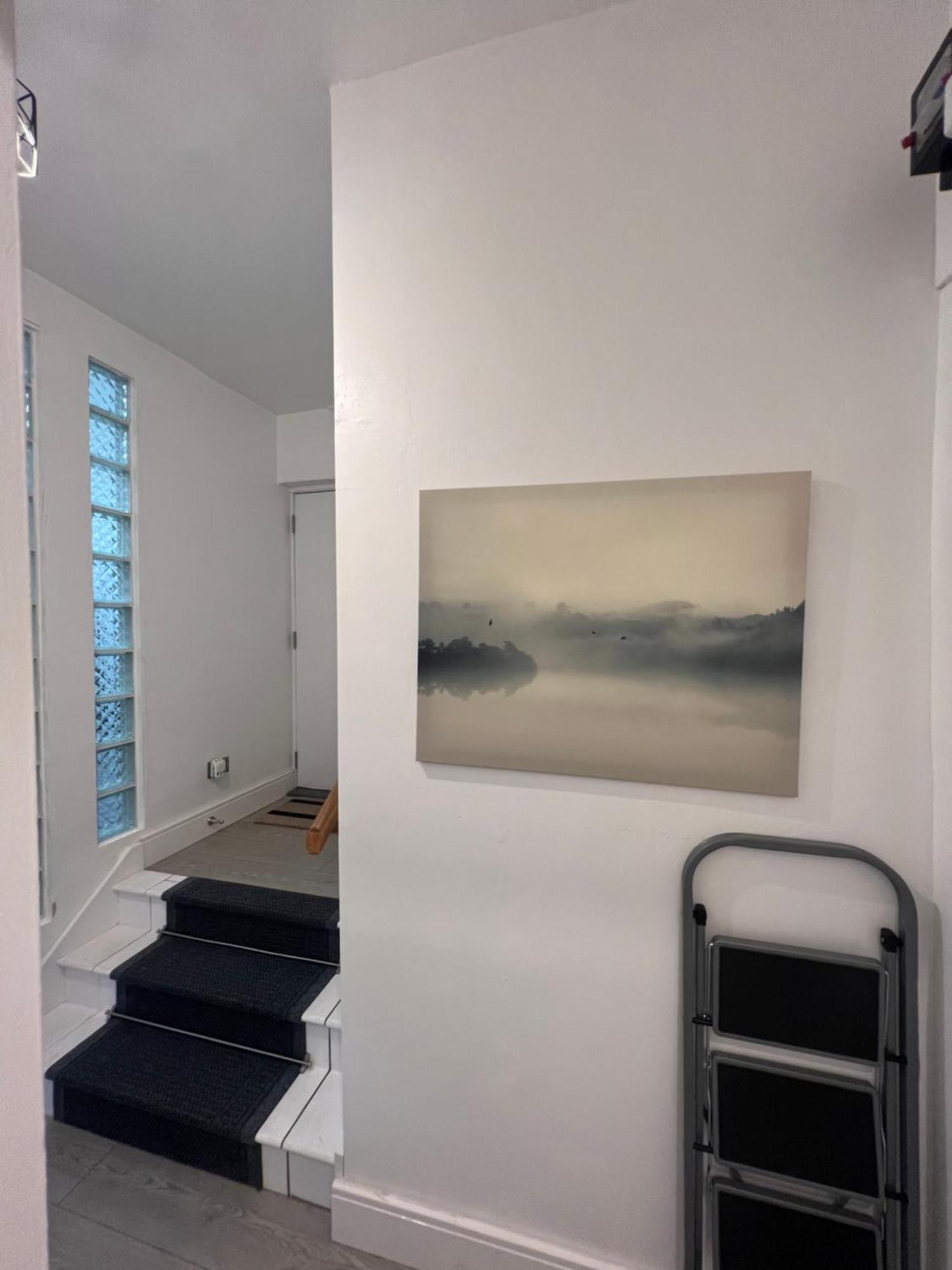 Apartment 2 Bed In On 3rd Floor - Newly Refurbished - No Lift *