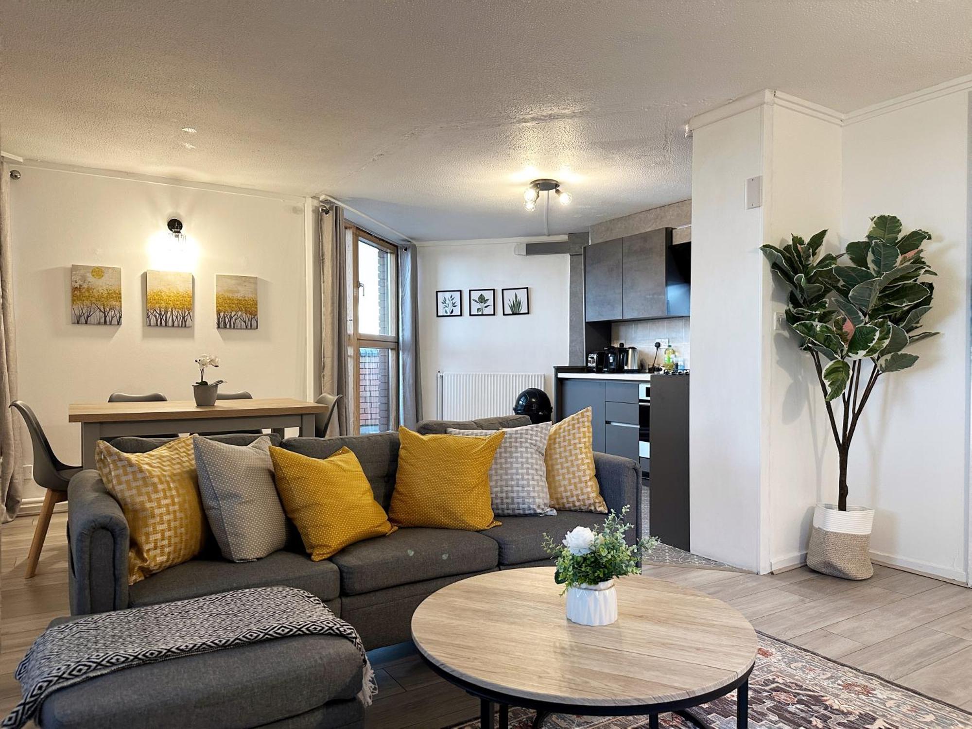 Aria's Place In Chelsea - 2 King Size Bed, 1 Double Bed Leilighet