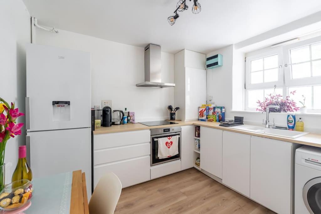 Apartment Quaint Near Tower-london Bridge And Big Ben London