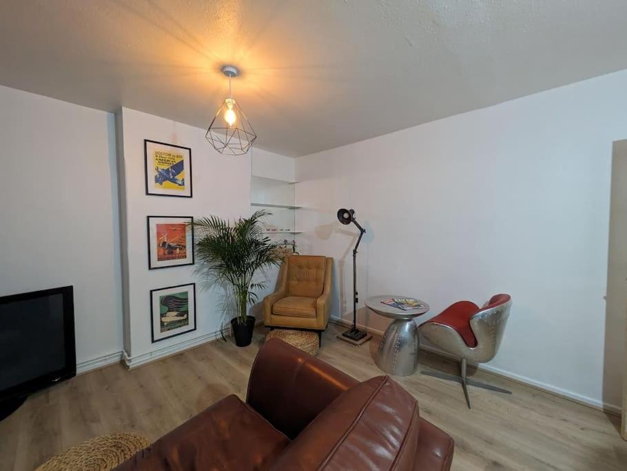 Apartment Quaint Near Tower-london Bridge And Big Ben London