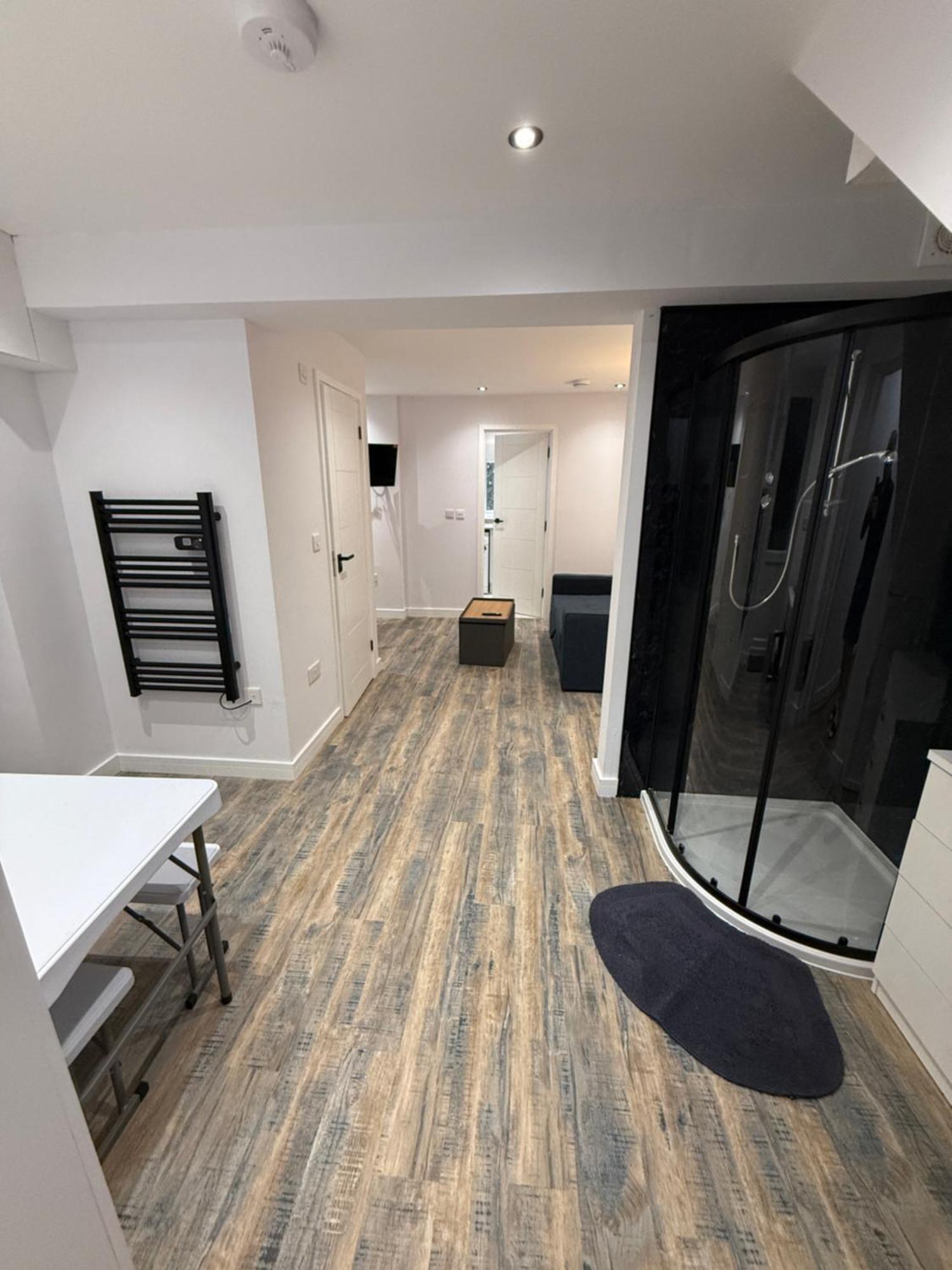 Lägenhet Onsitestays Stylish Sleeps 2