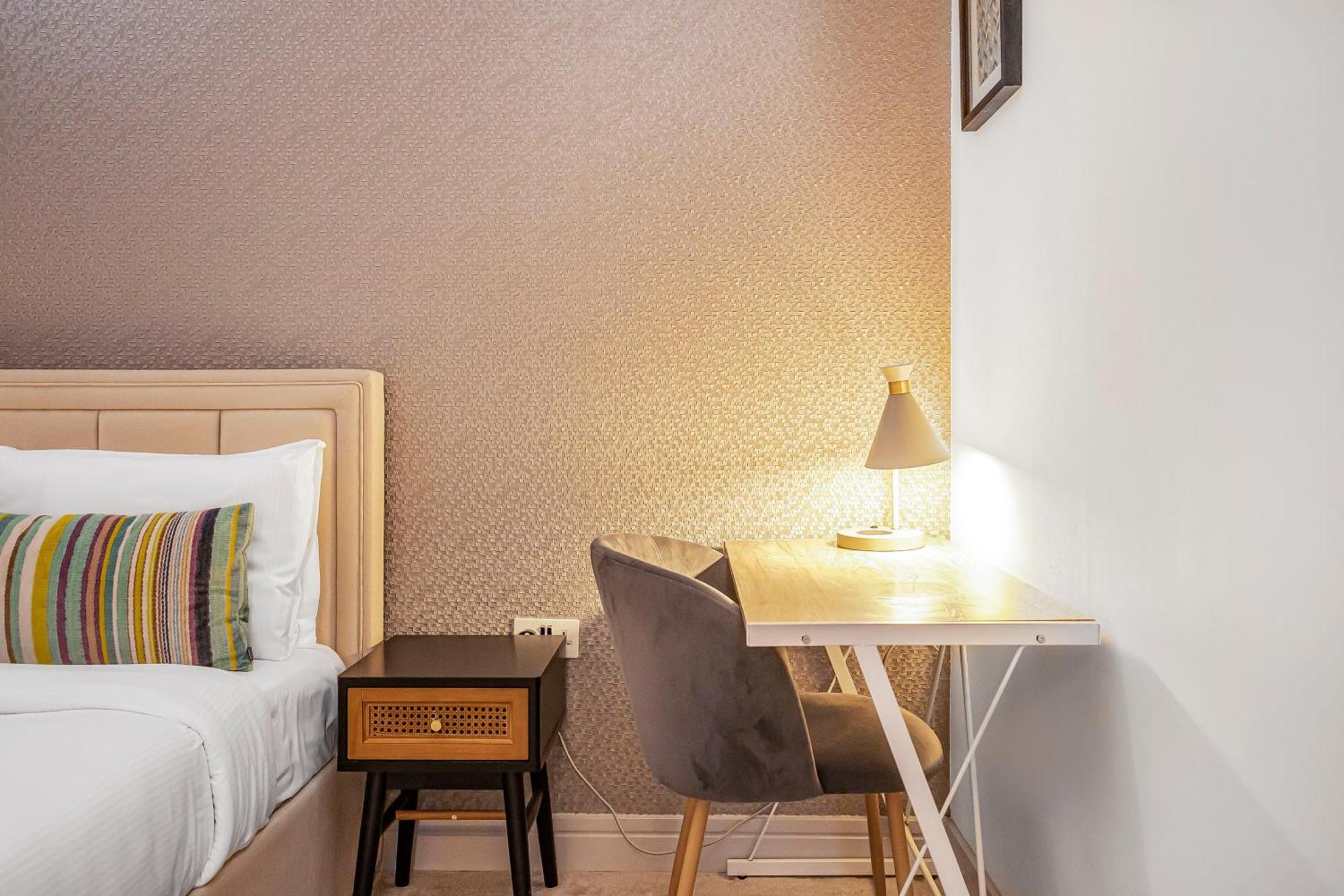 Stylish Modern By Livestay Short Lets & Serviced Nw6 Lägenhet