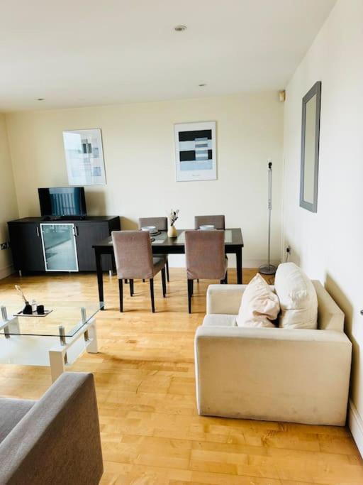 2bed Flat *