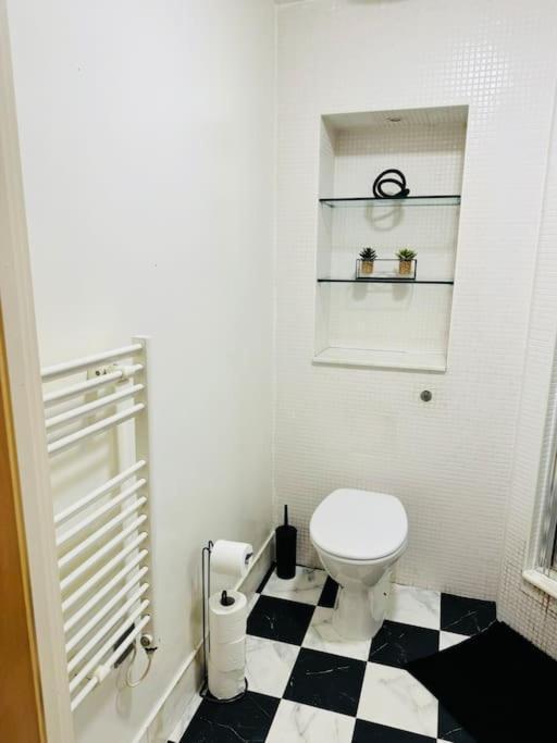 2bed Flat * London