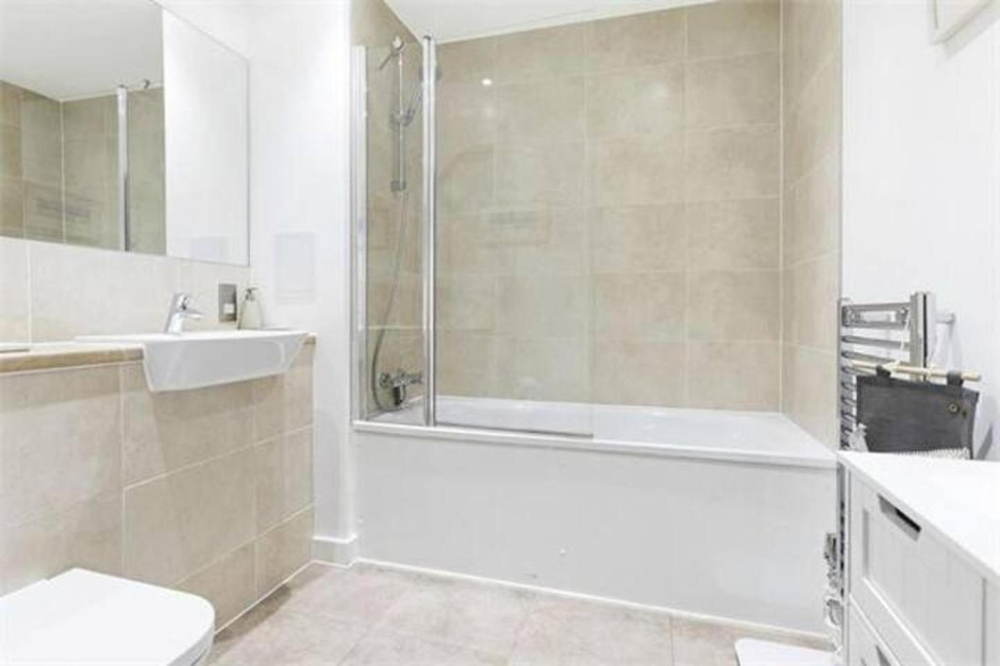 2-bed Terrace Flat Close To Tower Bridge Lägenhet