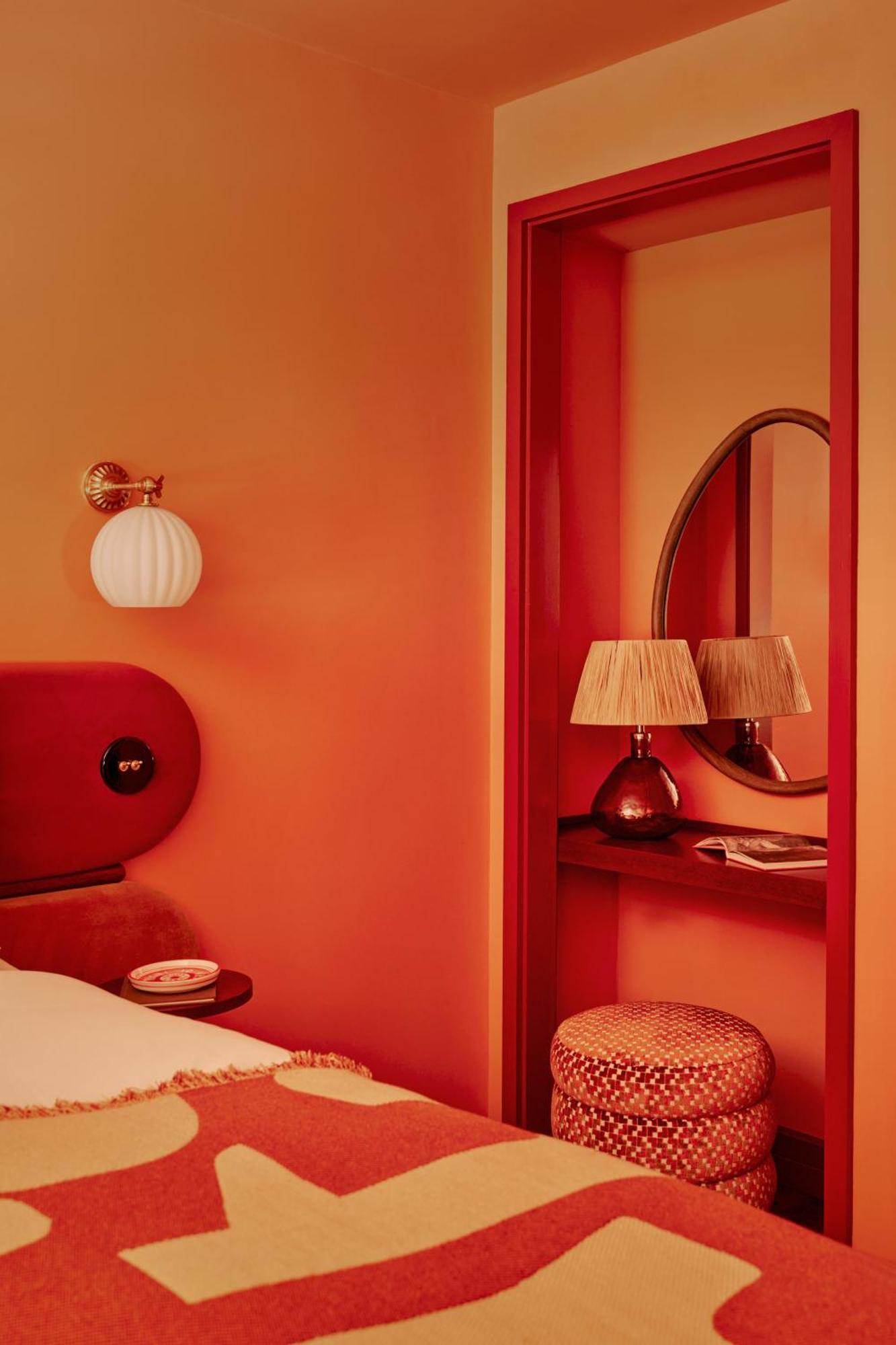 Hotel Ember Locke Kensington