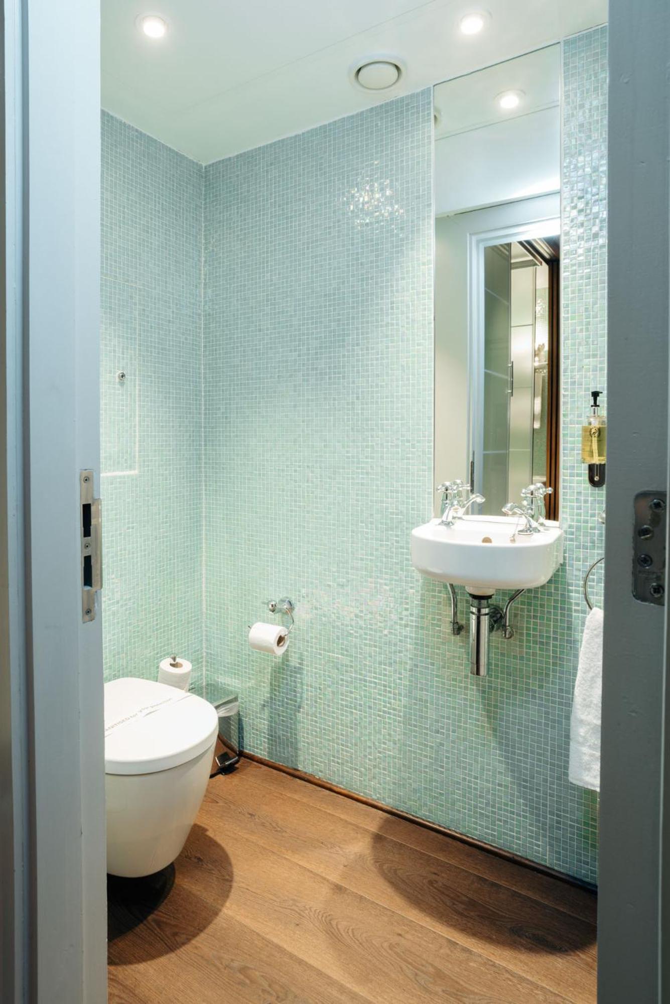 Leicester House 3*