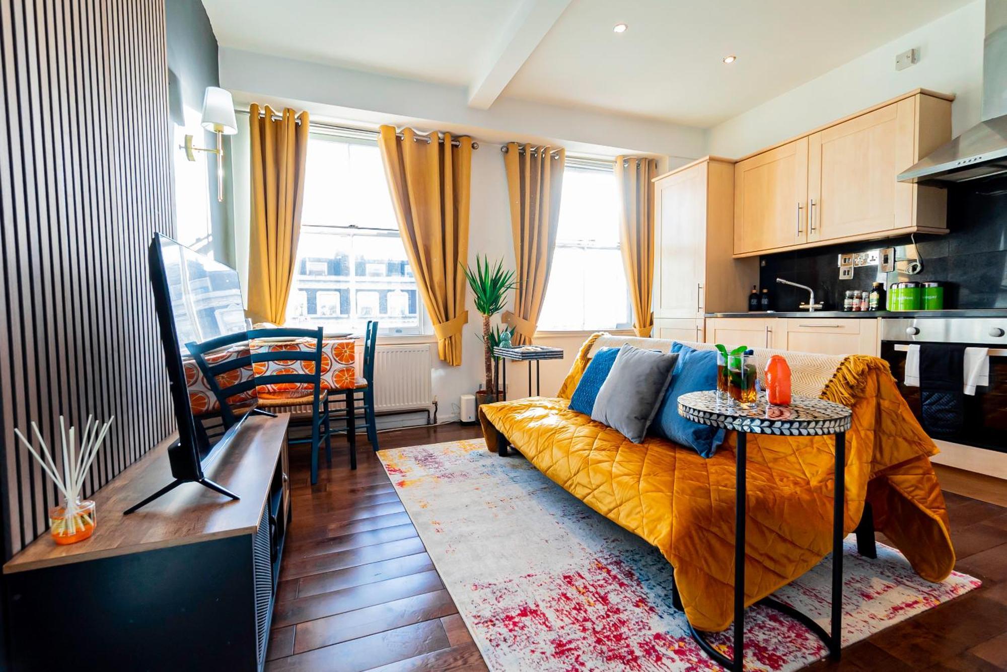 Chic 2 Bedrooms 2 Bathrooms At Kensington Apartment London