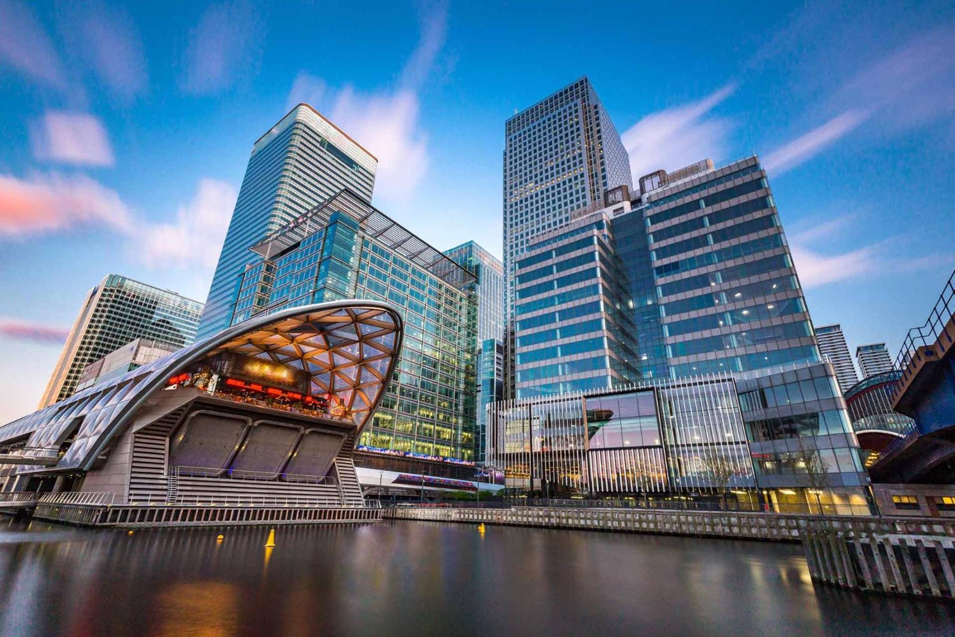 Cozylease 3-bed Canary Wharf Retreat,near Lcy Feriehus