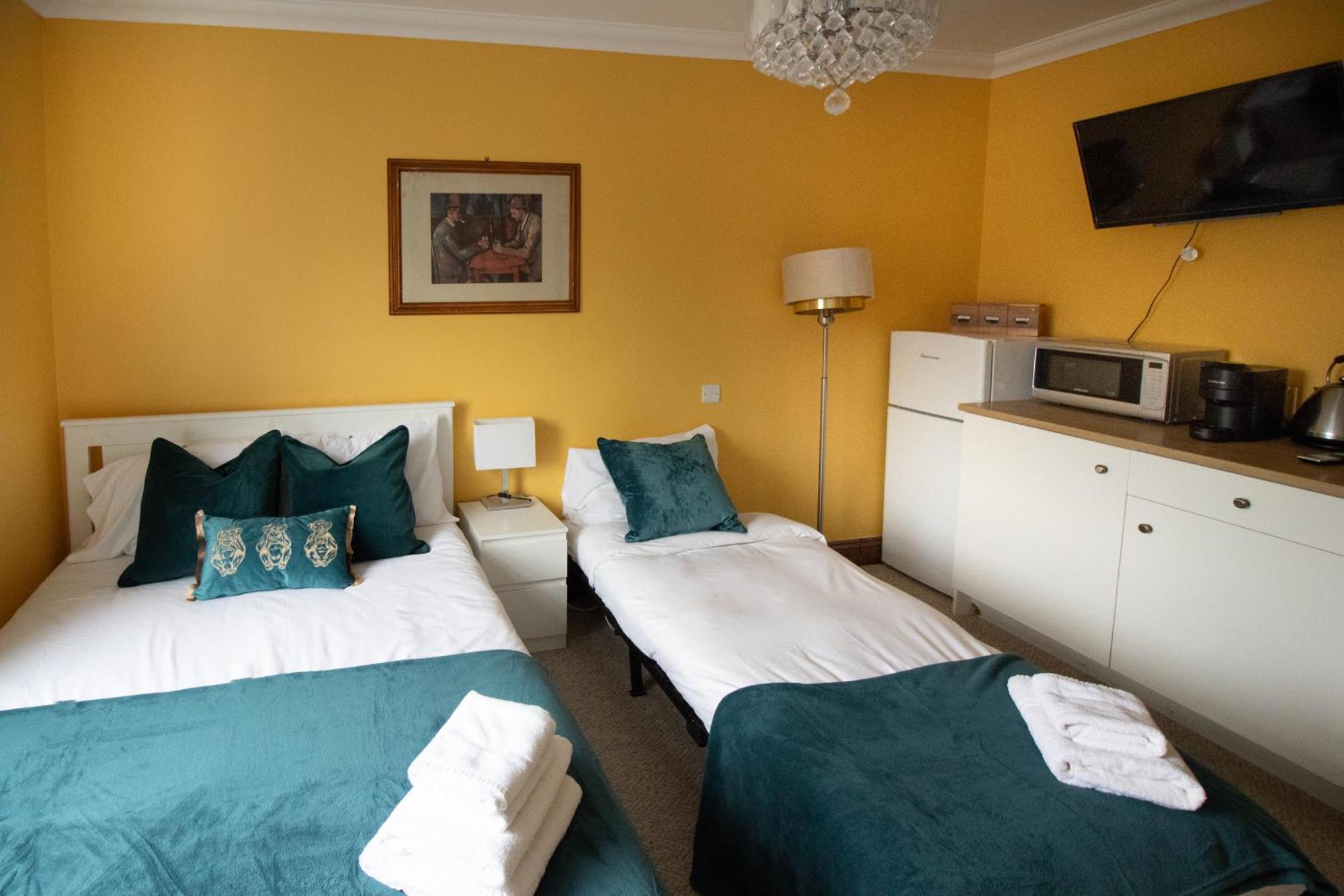 Guest house Fulham *