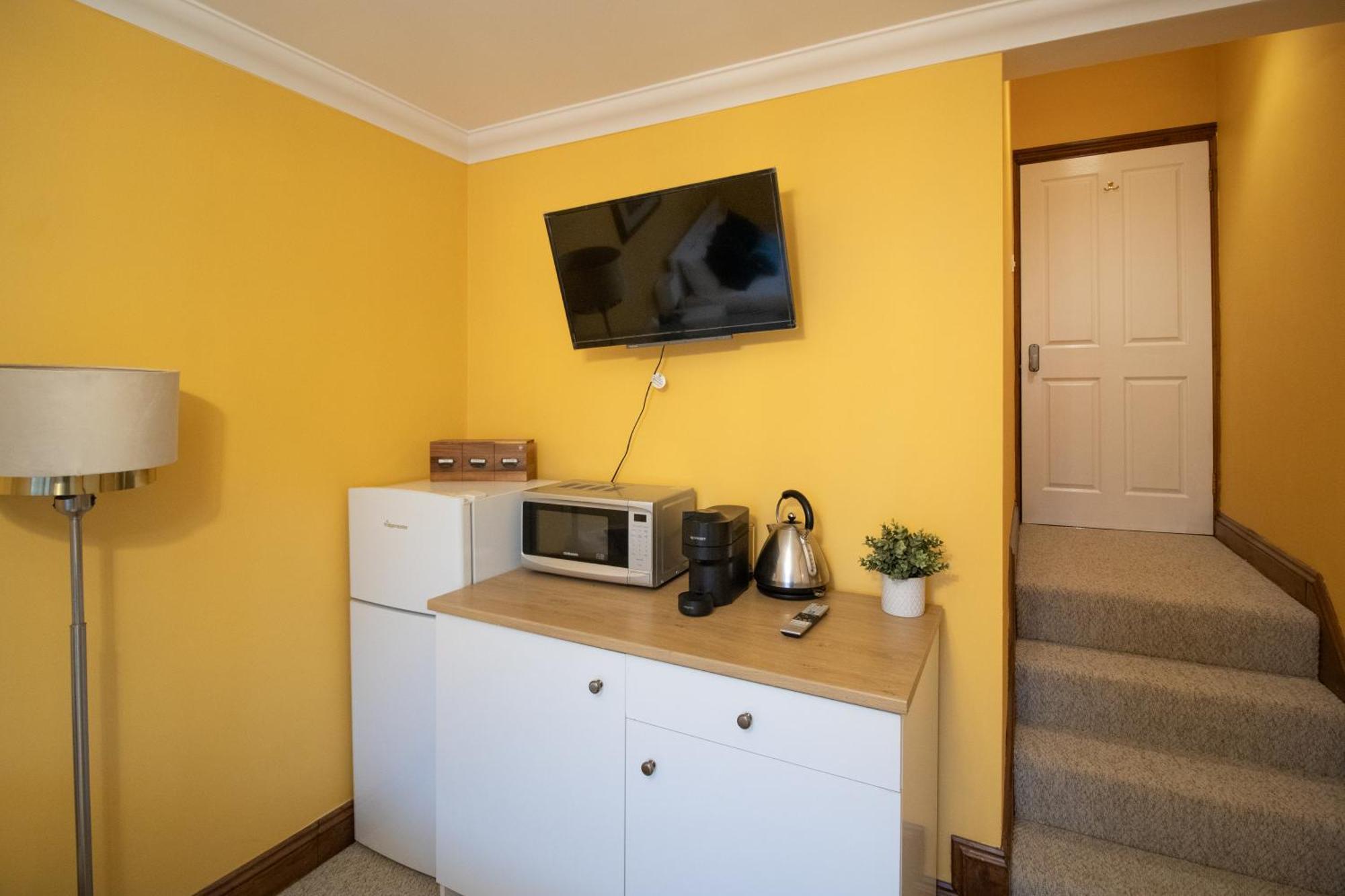 Fulham Guest house *