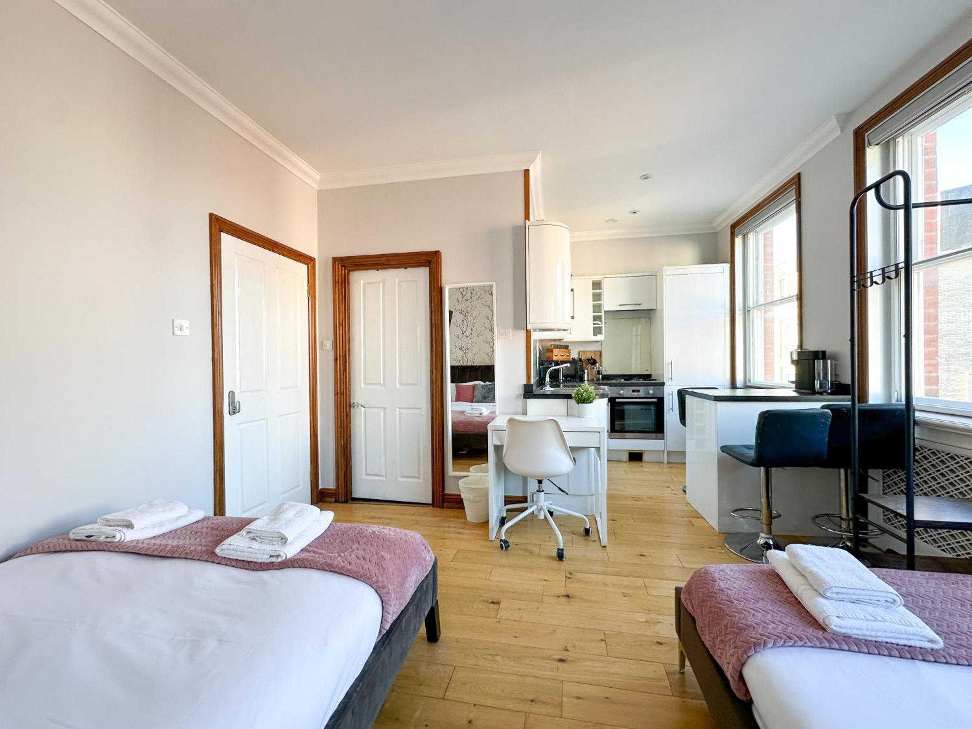 Guest house Fulham *